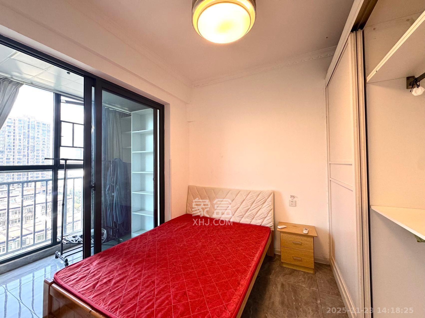 裕天国际商汇中心  1室1厅1卫    1600.0元/月室内图