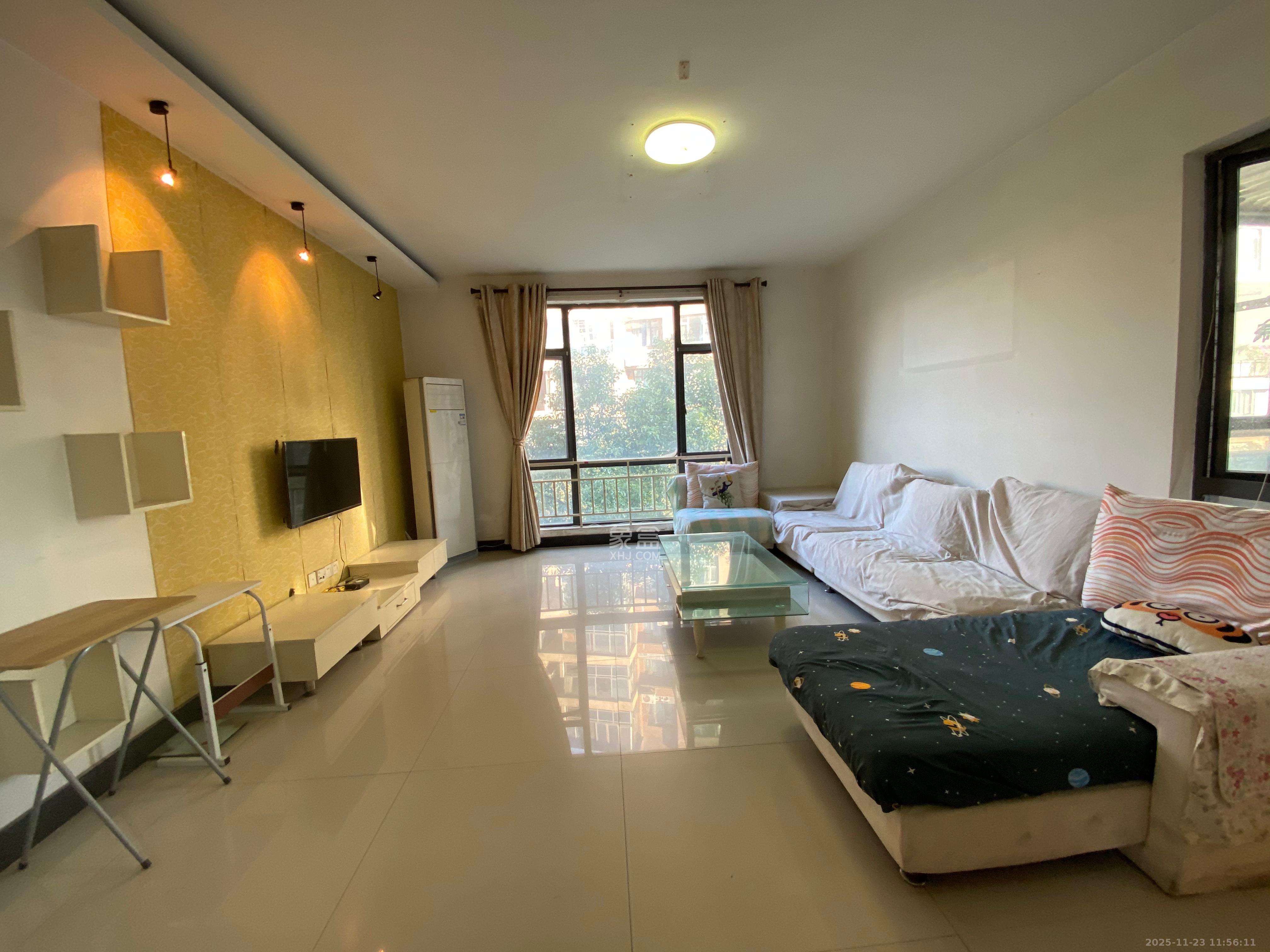 仁和香堤雅境 3室2厅2卫 2500.0元/月 仁和香堤雅境 3室2厅2卫 2500.0元/月室内图