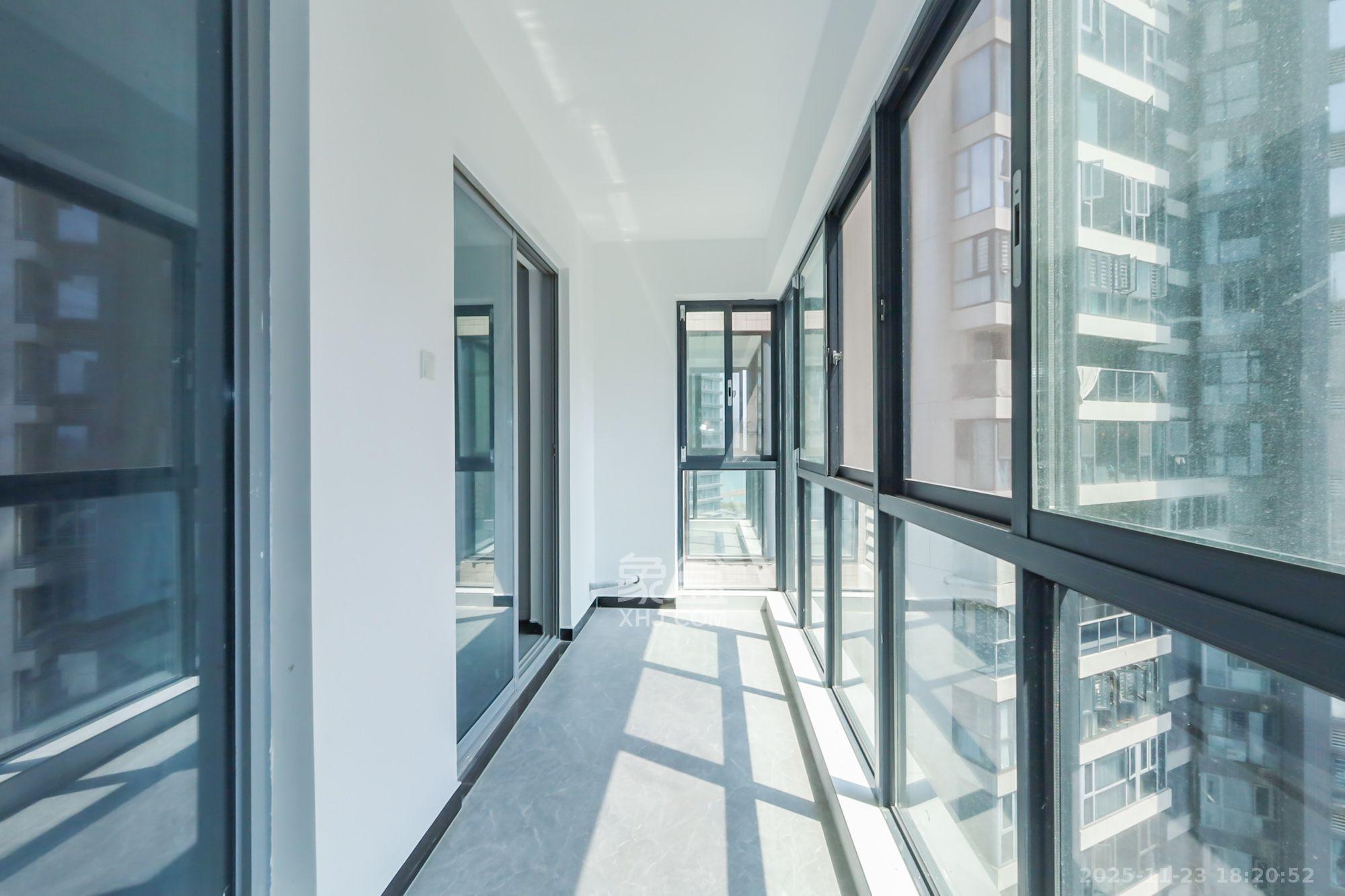 保利天禧D区  4室2厅2卫    4800.0元/月室内图