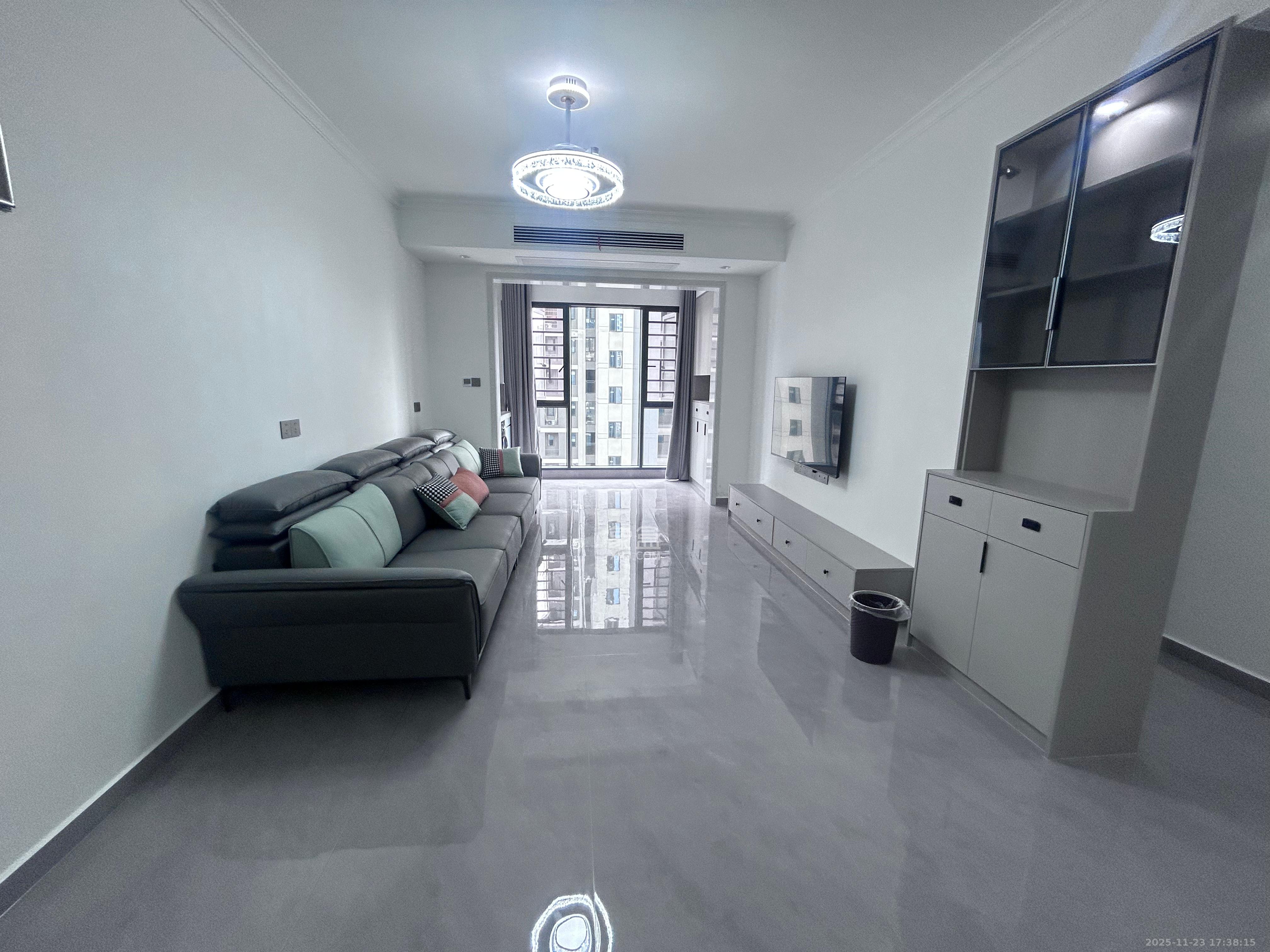 润和星河玥 3室2厅1卫 2600.0元/月 润和星河玥 3室2厅1卫 2600.0元/月室内图