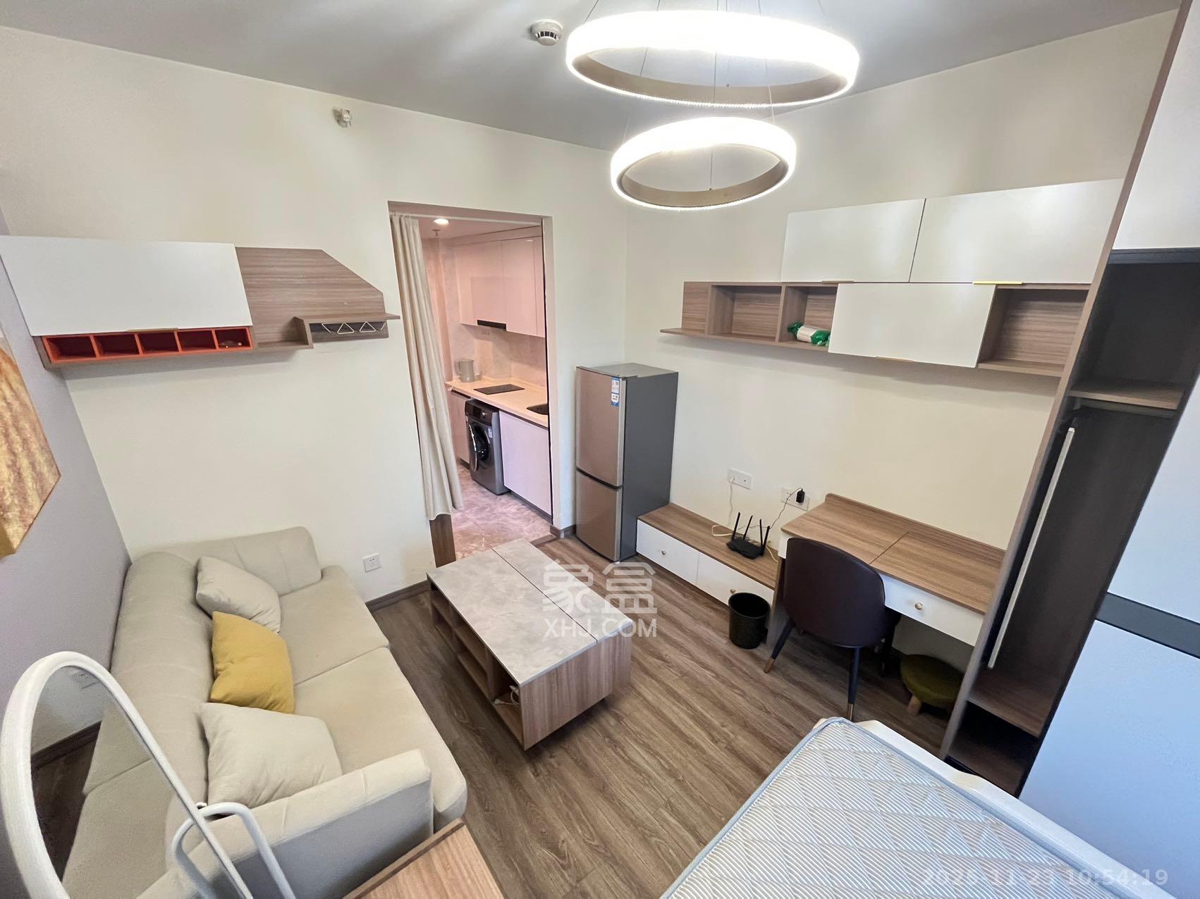 卓越浅水湾 1室1厅1卫 1800.0元/月 卓越浅水湾 1室1厅1卫 1800.0元/月室内图