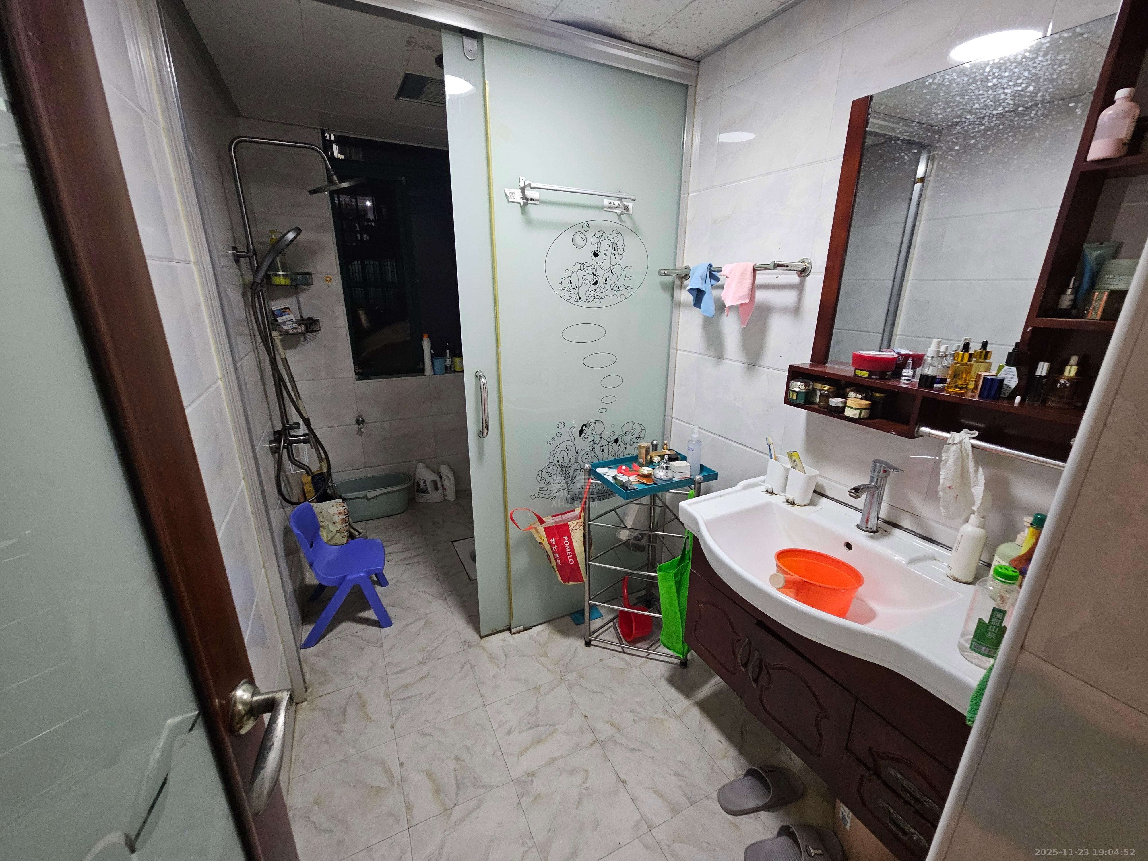 尚格名城花好悦园1.2期  3室2厅2卫    1600.0元/月室内图