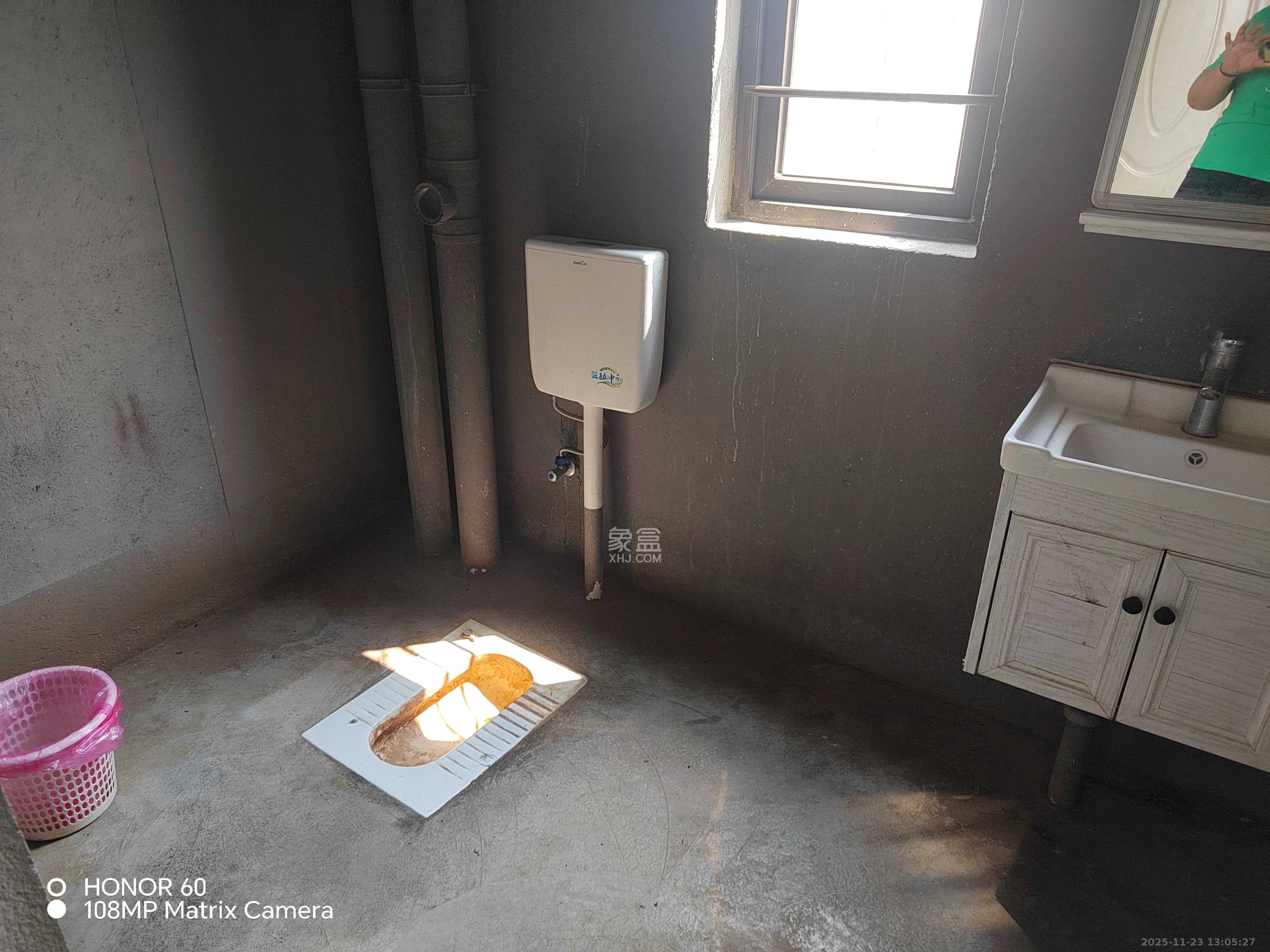 旭辉美的东樾城 4室2厅2卫 2600.0元/月 旭辉美的东樾城 4室2厅2卫 2600.0元/月室内图