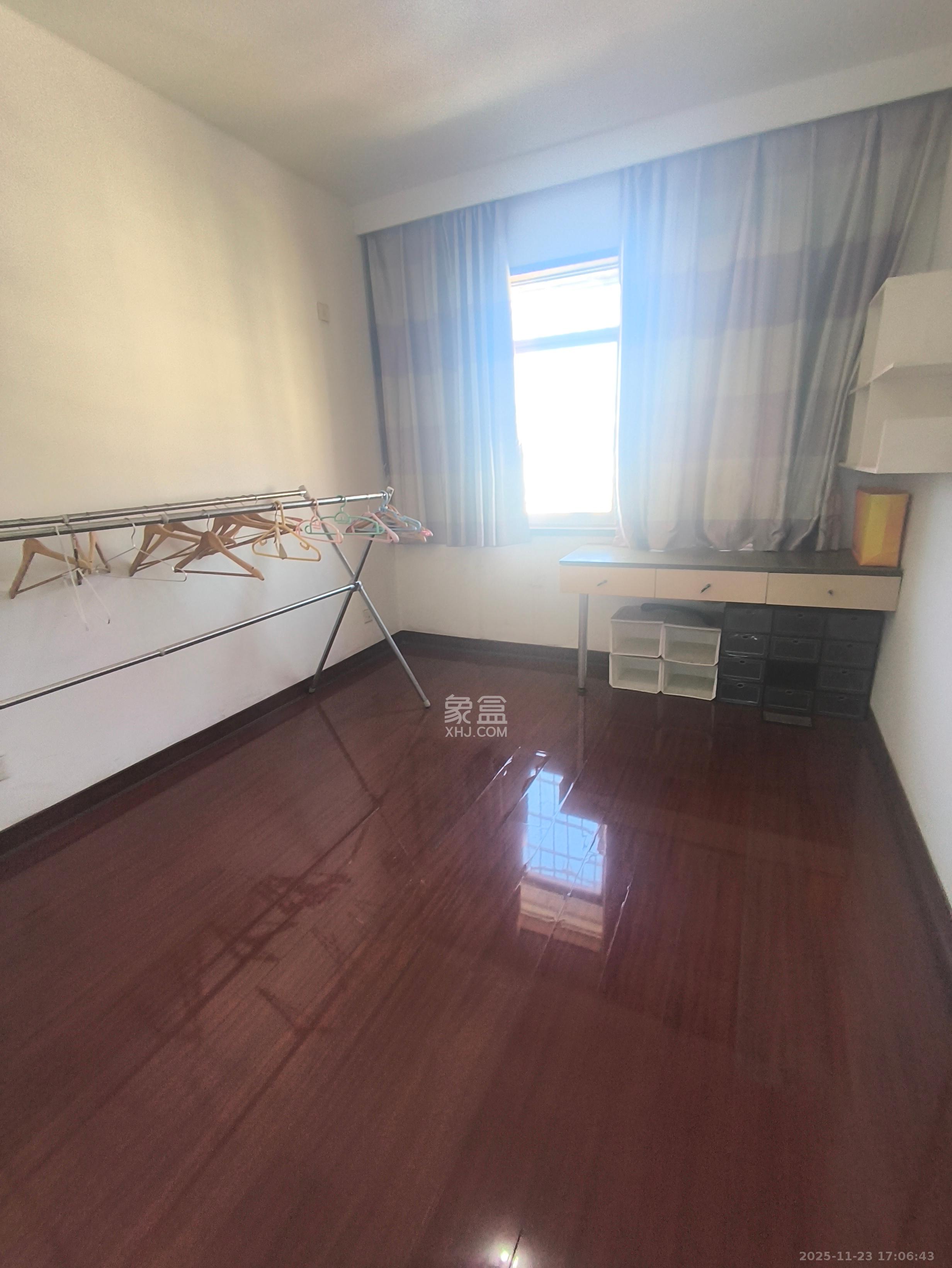 建鑫二期 1室1厅1卫 900.0元/月 建鑫二期 1室1厅1卫 900.0元/月室内图