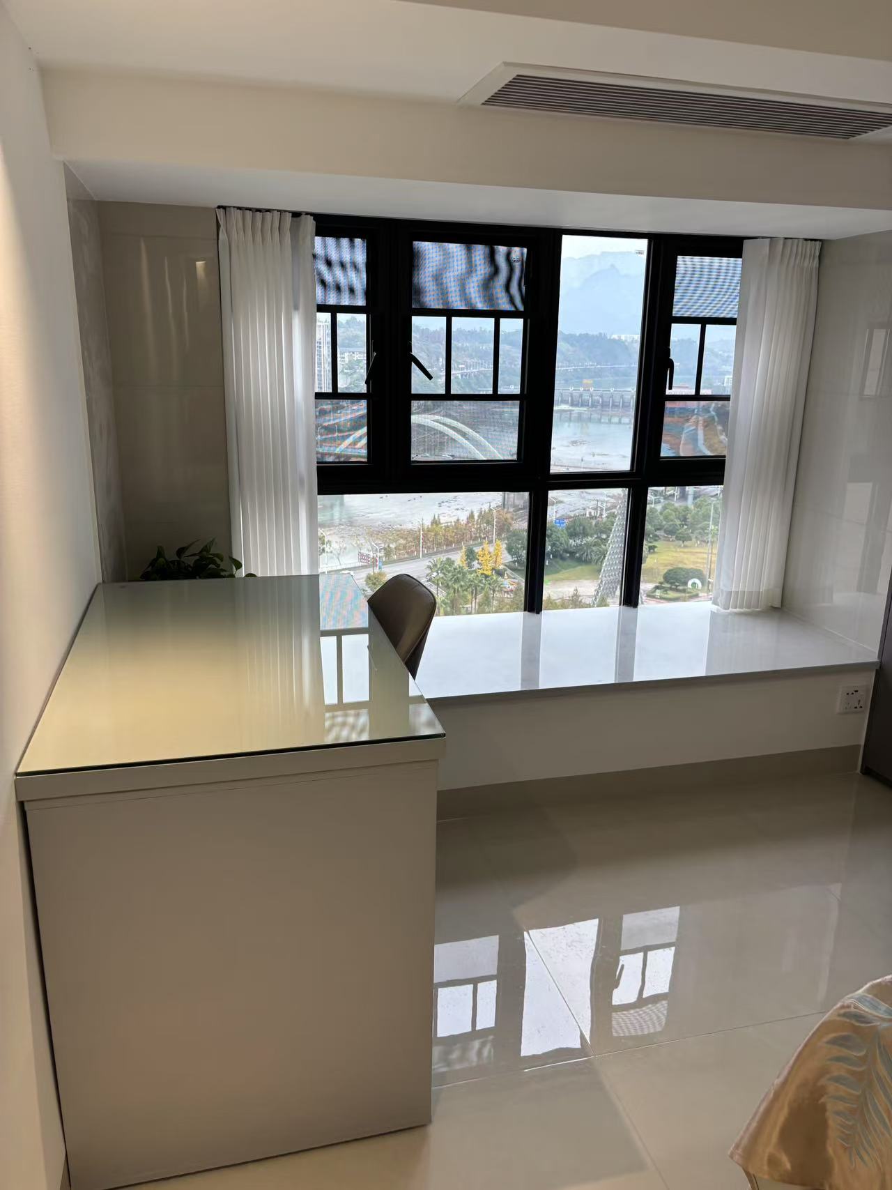 唯读逸臣公园 2室1厅1卫 1800.0元/月 唯读逸臣公园 2室1厅1卫 1800.0元/月室内图