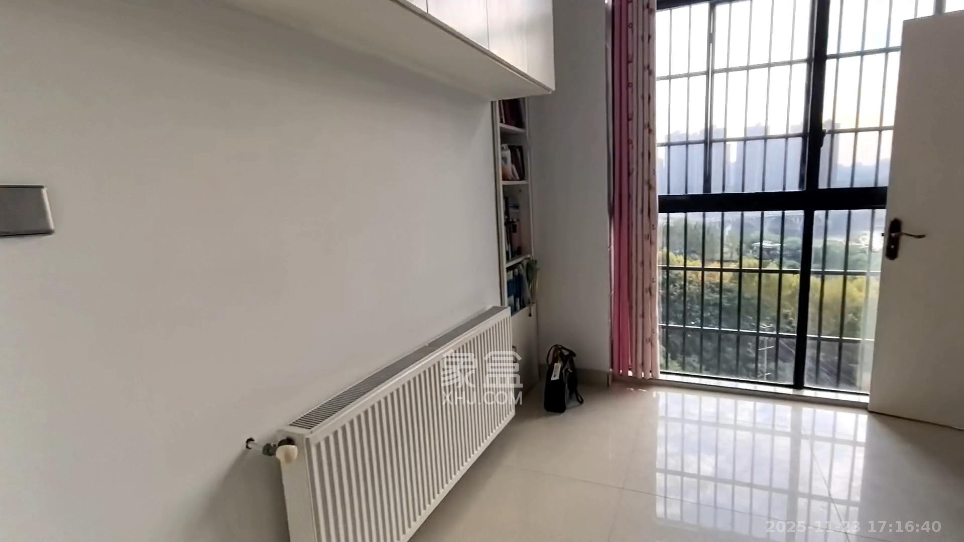 辉煌国际城一期 3室2厅2卫 2800.0元/月 辉煌国际城一期 3室2厅2卫 2800.0元/月室内图