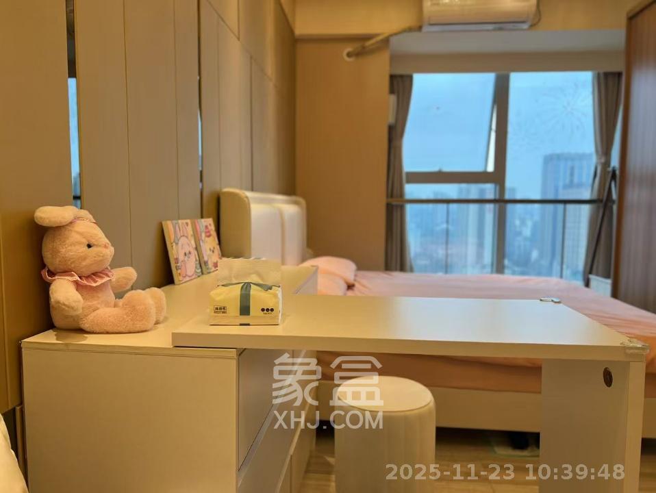 恒大誉府（融誉商业中心）  1室1厅1卫    1800.0元/月室内图