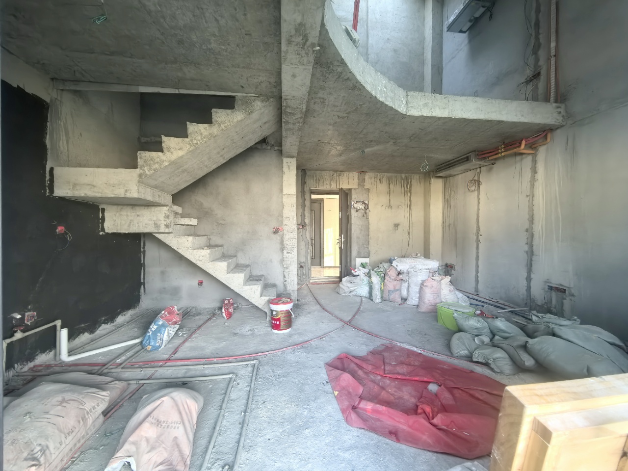 鲁能海蓝公馆  1室2厅2卫    80.0万室内图