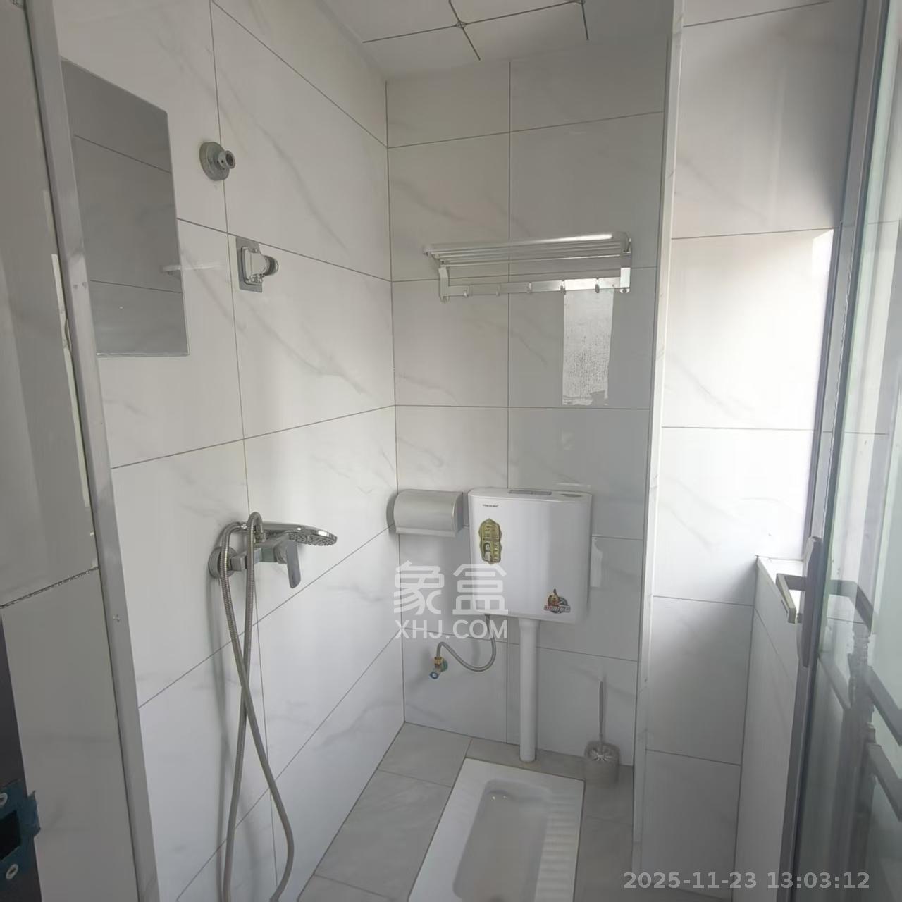 和润园三期 1室1厅1卫 1600.0元/月 和润园三期 1室1厅1卫 1600.0元/月室内图