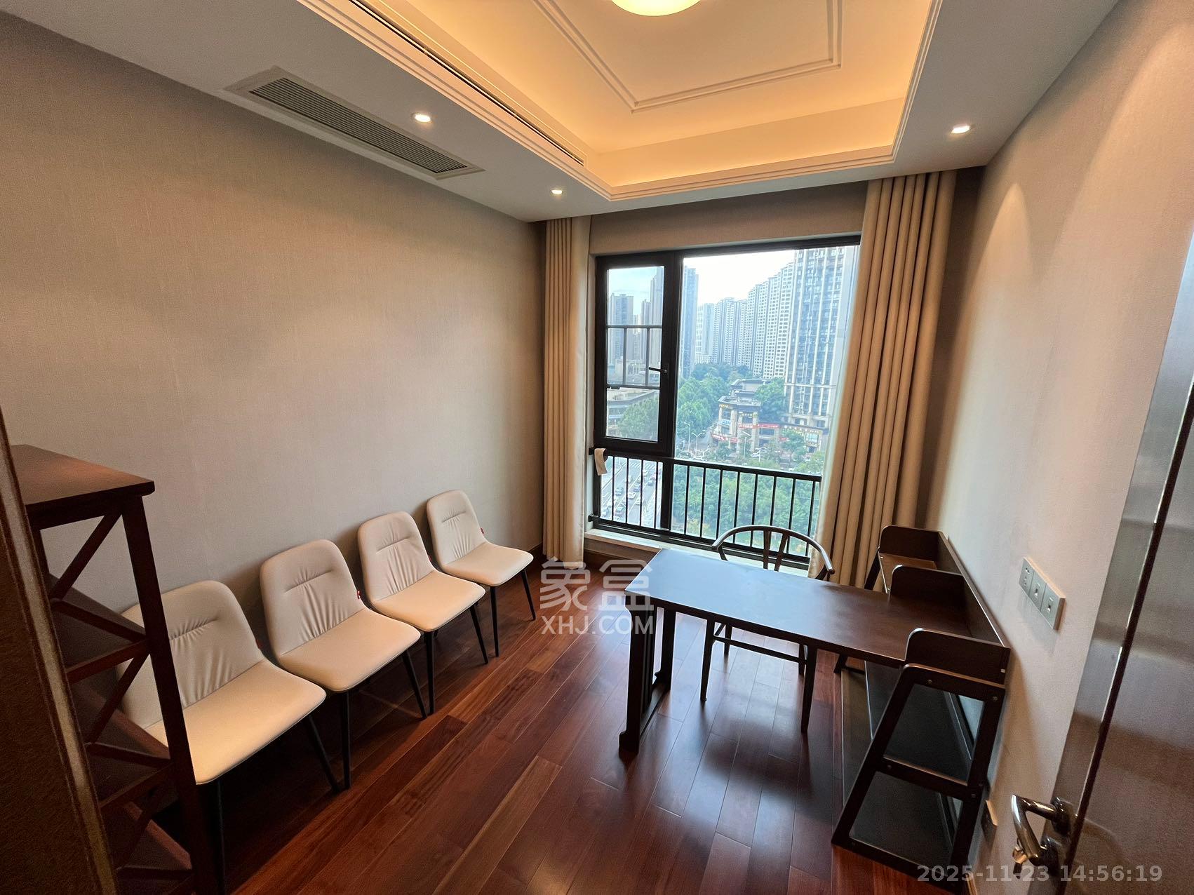 晟通牡丹舸  4室2厅2卫    10000.0元/月