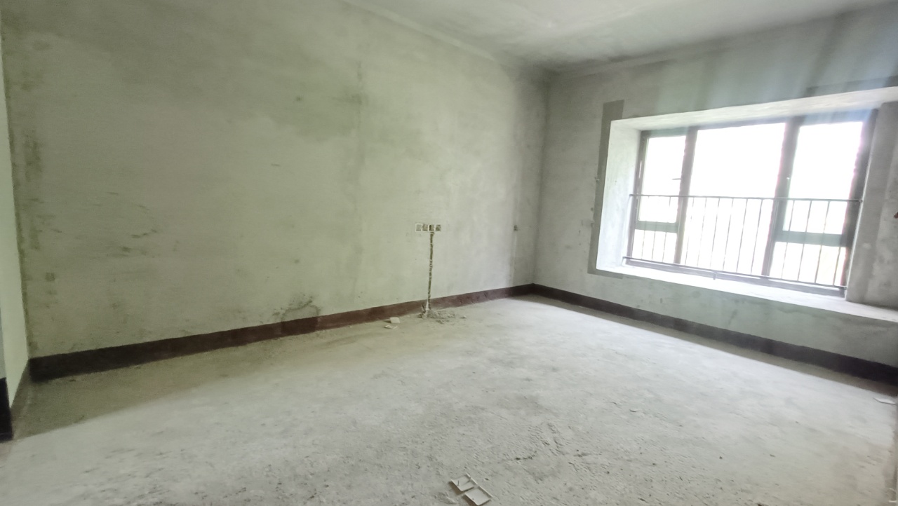 碧桂园锦岸 4室2厅2卫 58.0万 碧桂园锦岸 4室2厅2卫 58.0万室内图