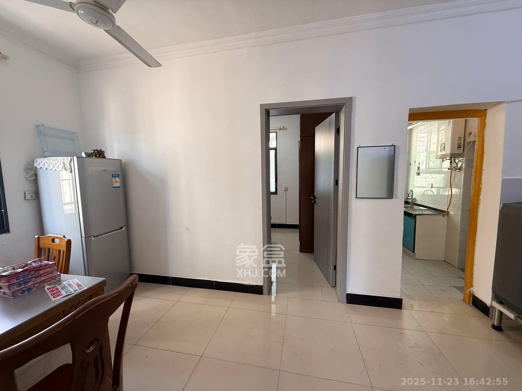 大/小王家巷散盘 2室1厅1卫 1600.0元/月 大/小王家巷散盘 2室1厅1卫 1600.0元/月室内图