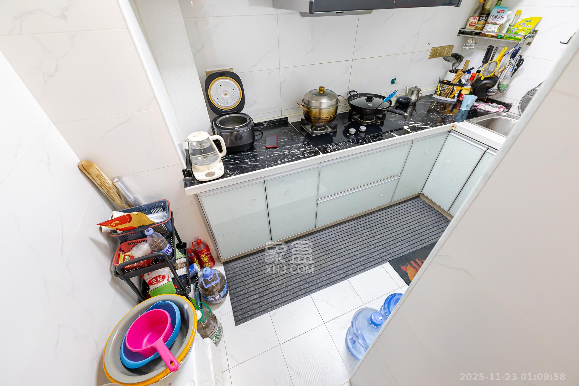 明发国际城 2室2厅1卫 70.0万 明发国际城 2室2厅1卫 70.0万厨房