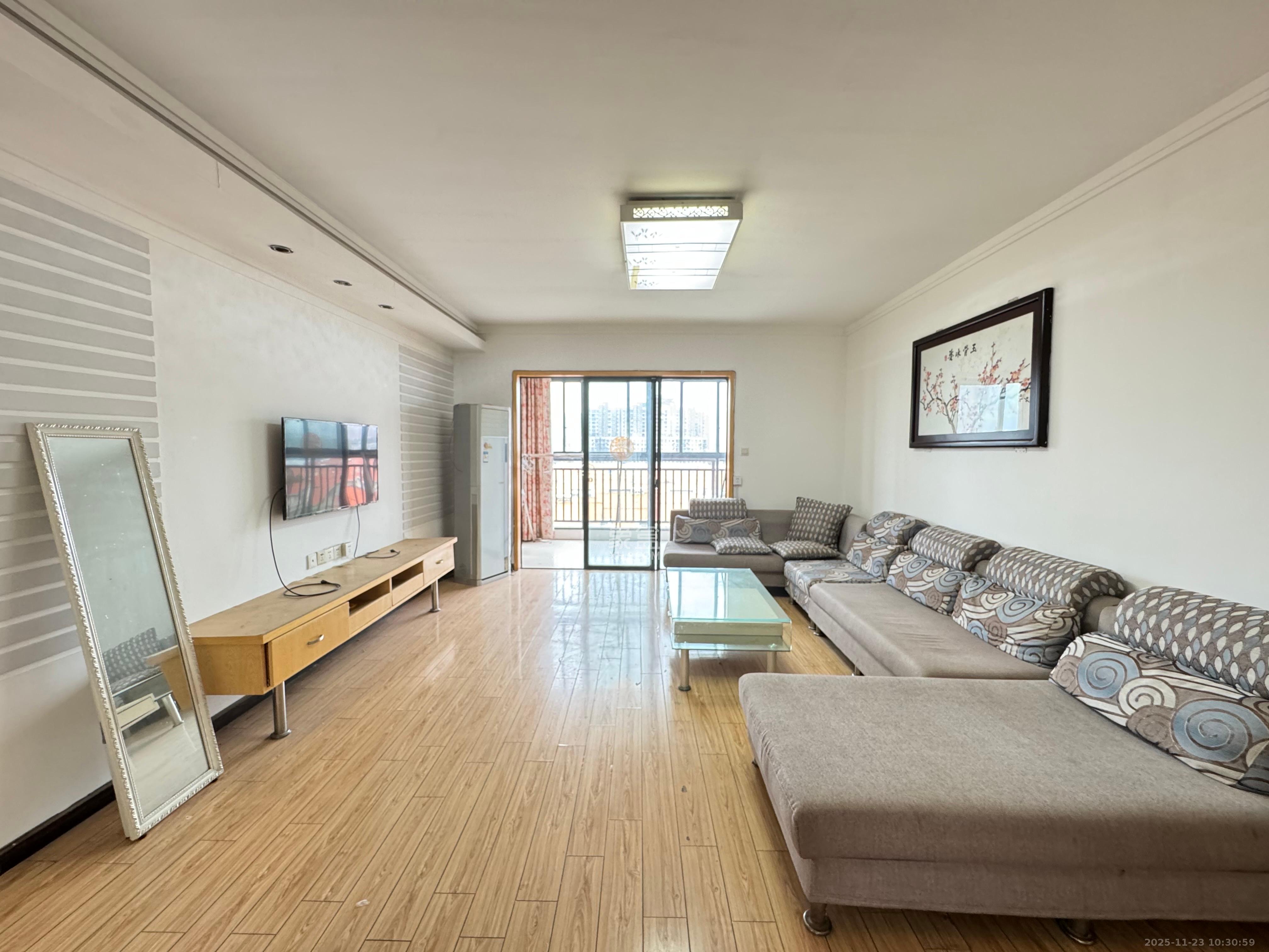 东业早安星城 3室2厅2卫 2200.0元/月 东业早安星城 3室2厅2卫 2200.0元/月室内图