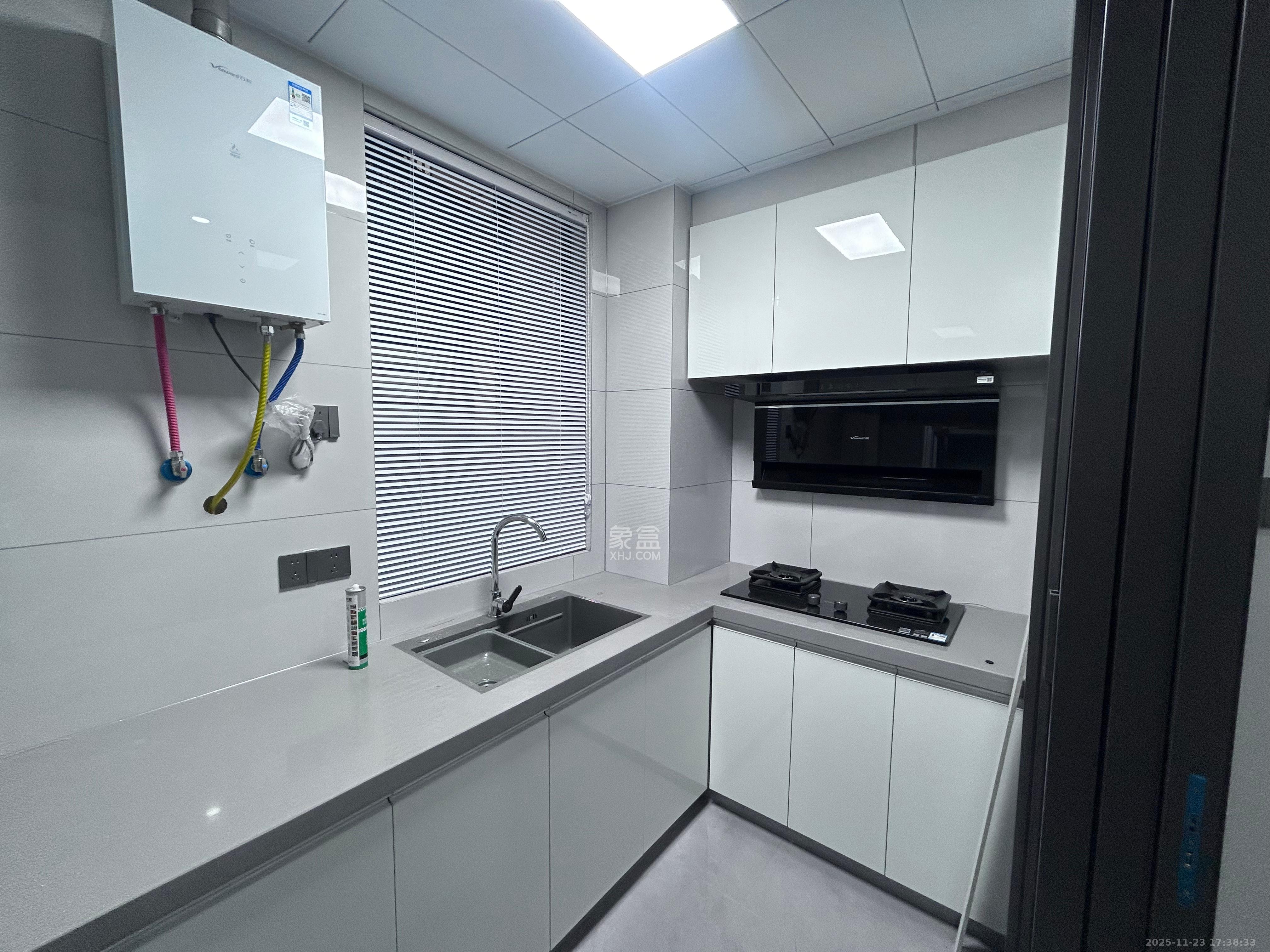 润和星河玥 3室2厅1卫 2600.0元/月 润和星河玥 3室2厅1卫 2600.0元/月室内图