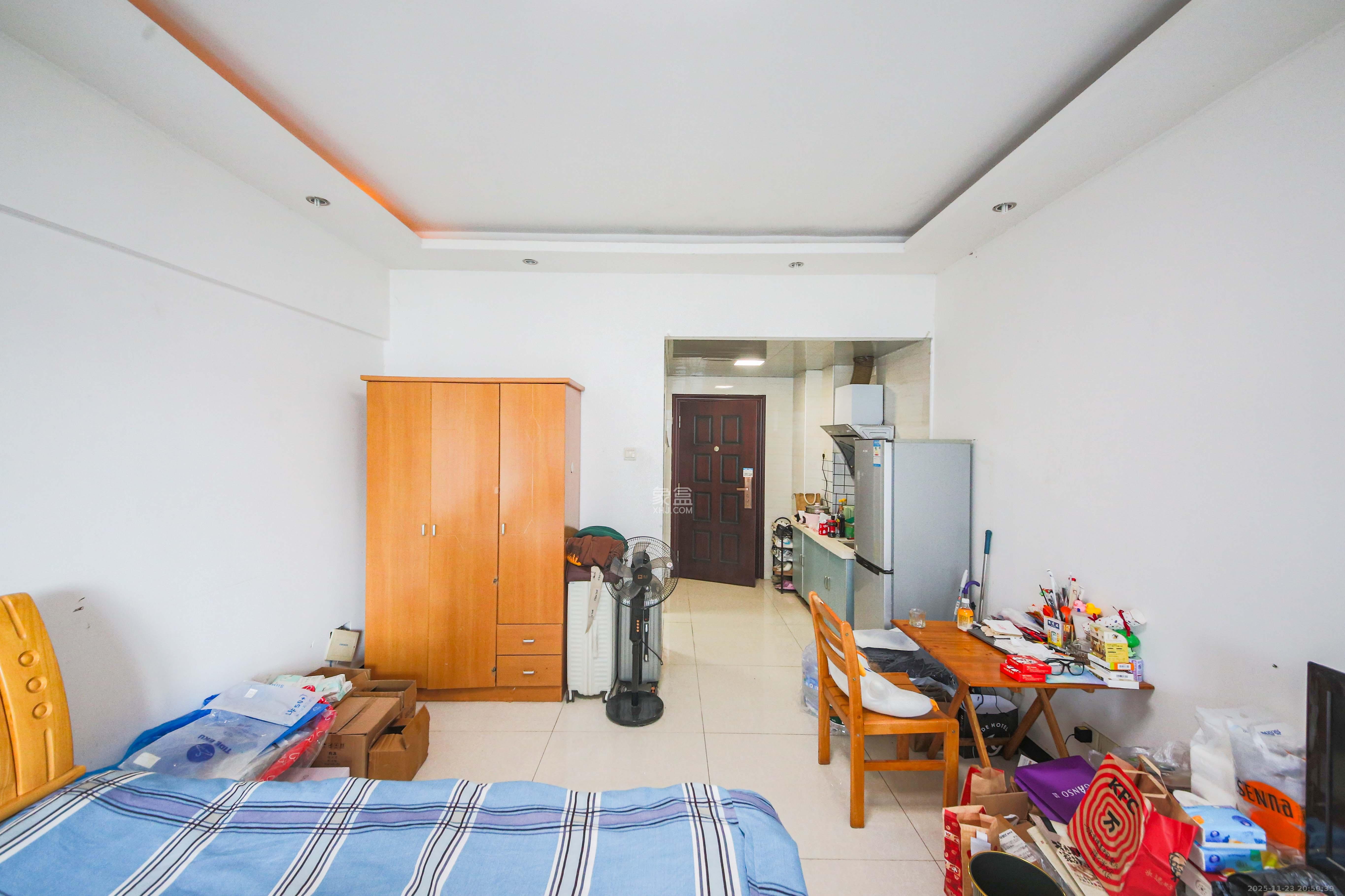 长城华都 1室1厅1卫 27.0万 长城华都 1室1厅1卫 27.0万卧室