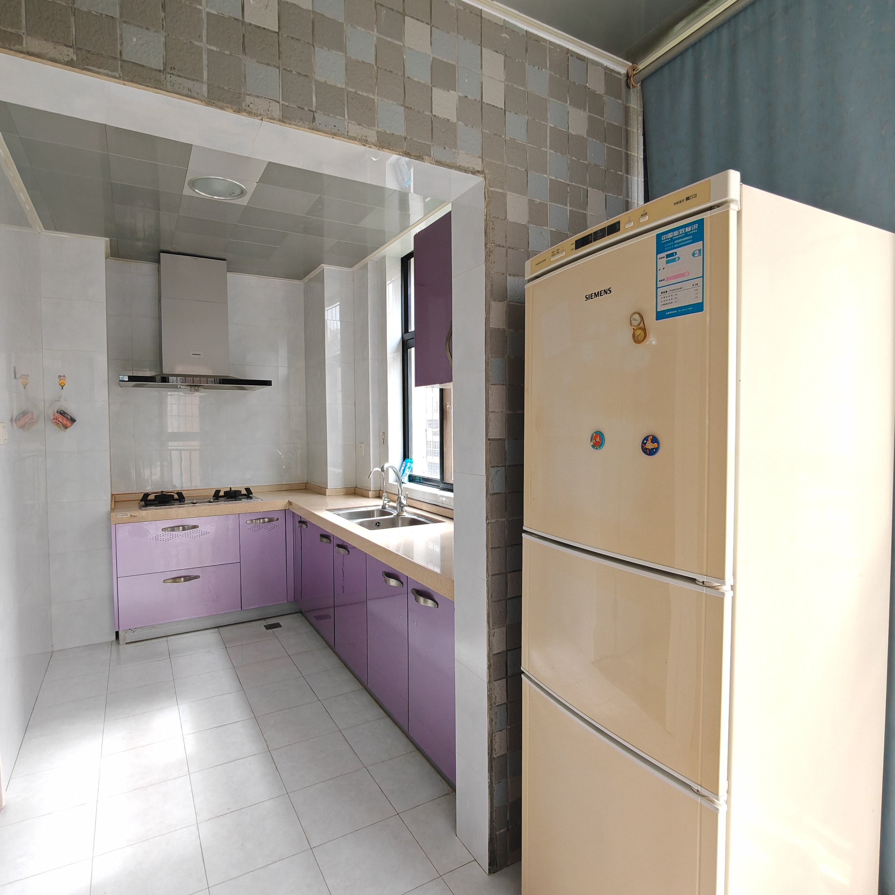 学苑公馆 3室2厅2卫 160.0万 学苑公馆 3室2厅2卫 160.0万客厅