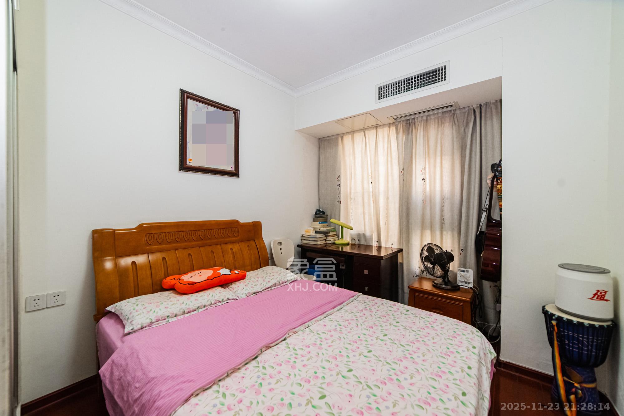 英祥春天  1室2厅2卫    95.0万卧室