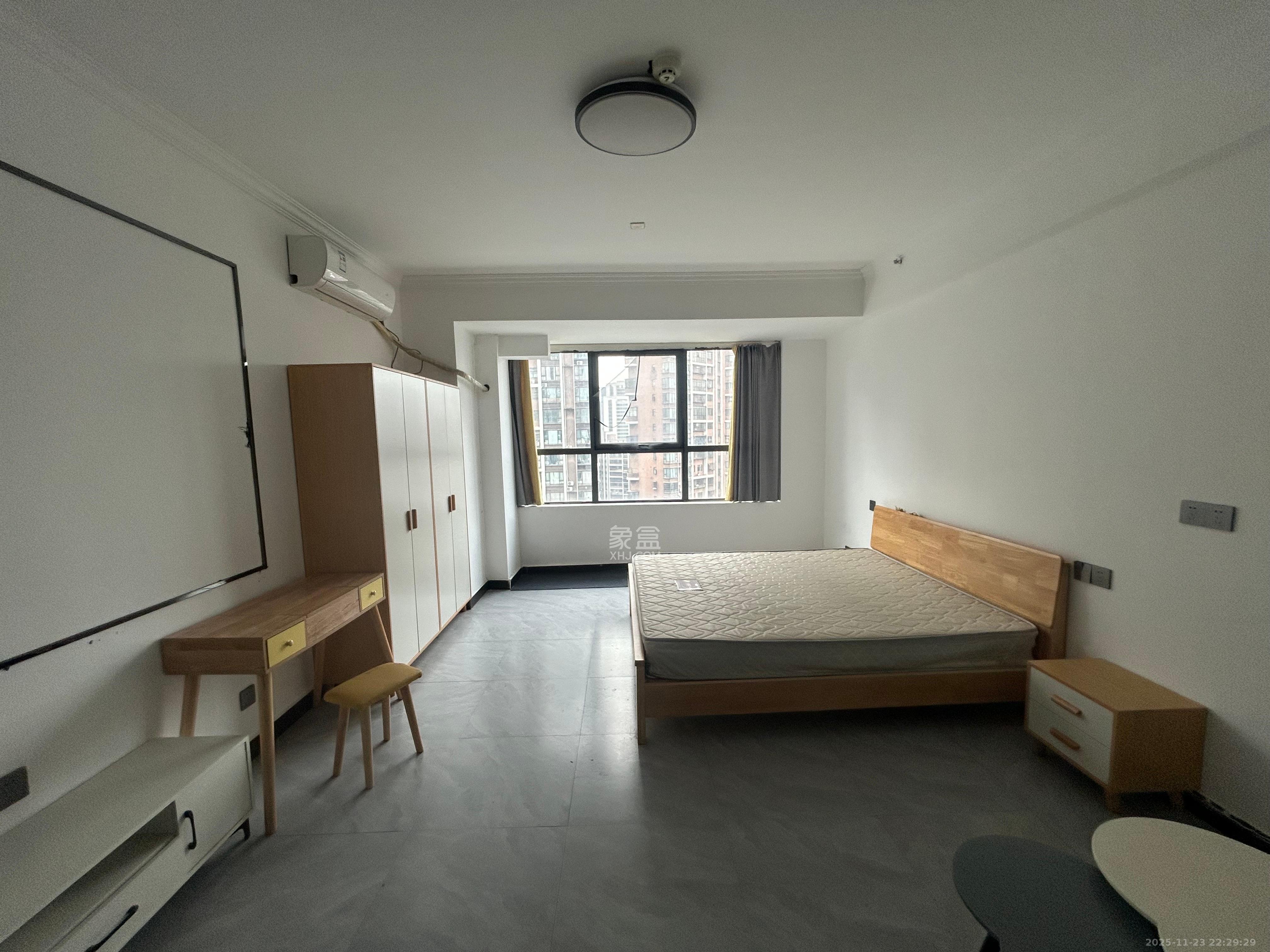 世景国际广场  1室1厅1卫    1600.0元/月室内图