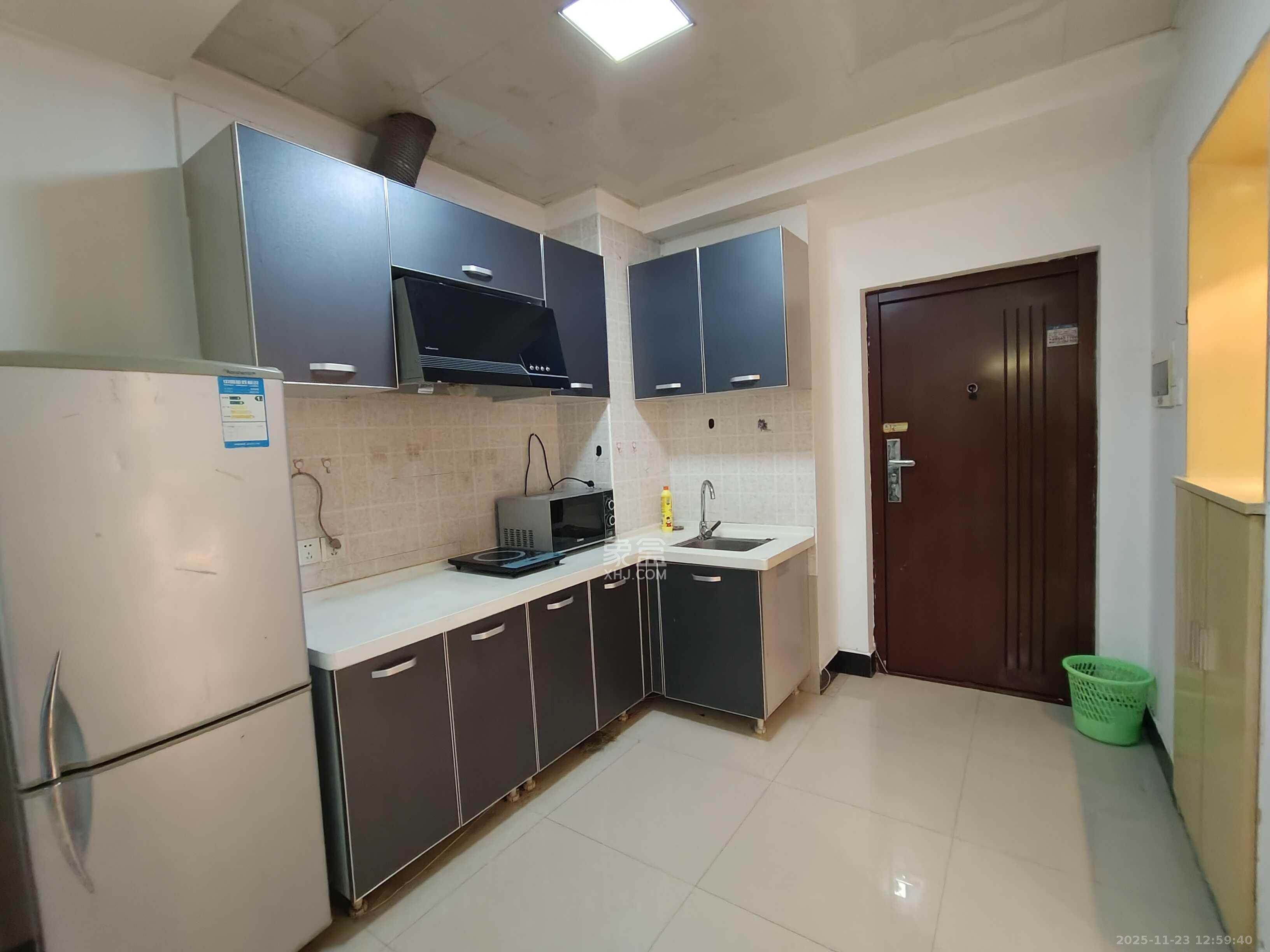 融圣国际 1室1厅1卫 1500.0元/月 融圣国际 1室1厅1卫 1500.0元/月室内图