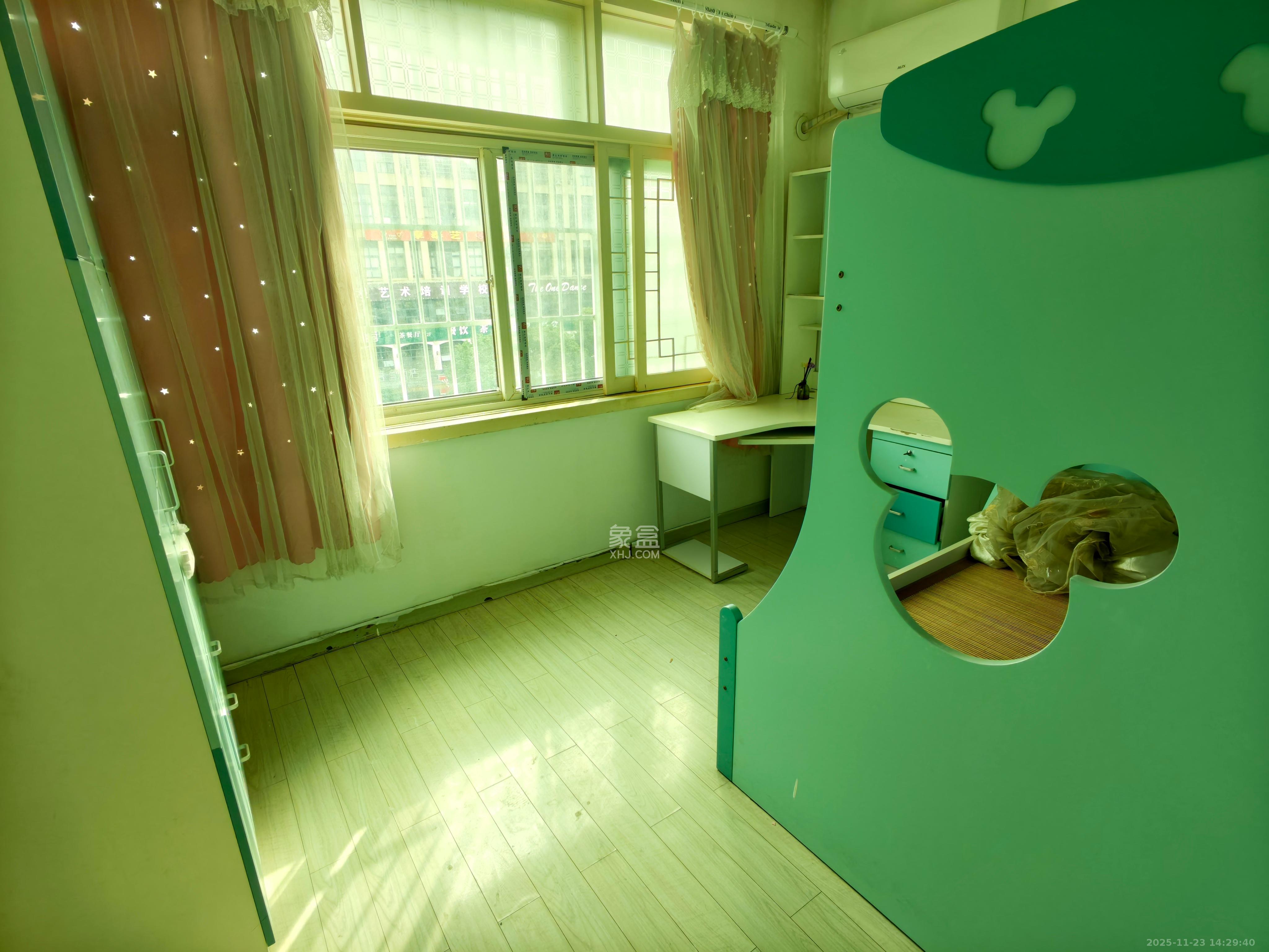 湘华公寓 2室1厅1卫 1600.0元/月 湘华公寓 2室1厅1卫 1600.0元/月室内图