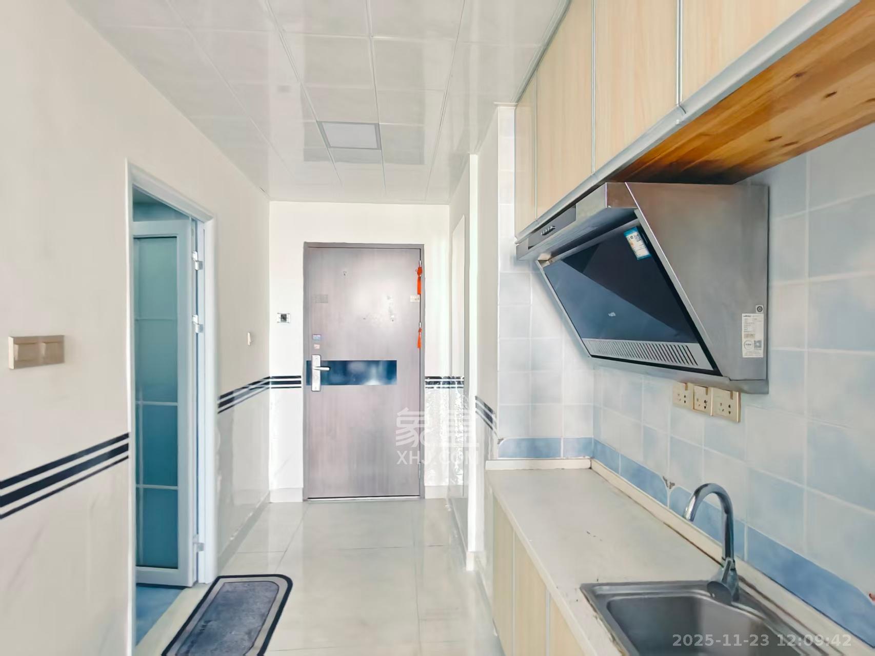 新世界广场 1室1厅1卫 1300.0元/月 新世界广场 1室1厅1卫 1300.0元/月室内图