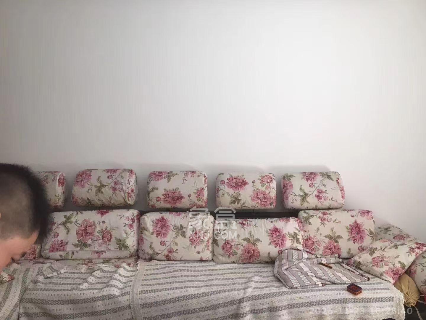 白沙花园 2室2厅1卫 2400.0元/月 白沙花园 2室2厅1卫 2400.0元/月室内图