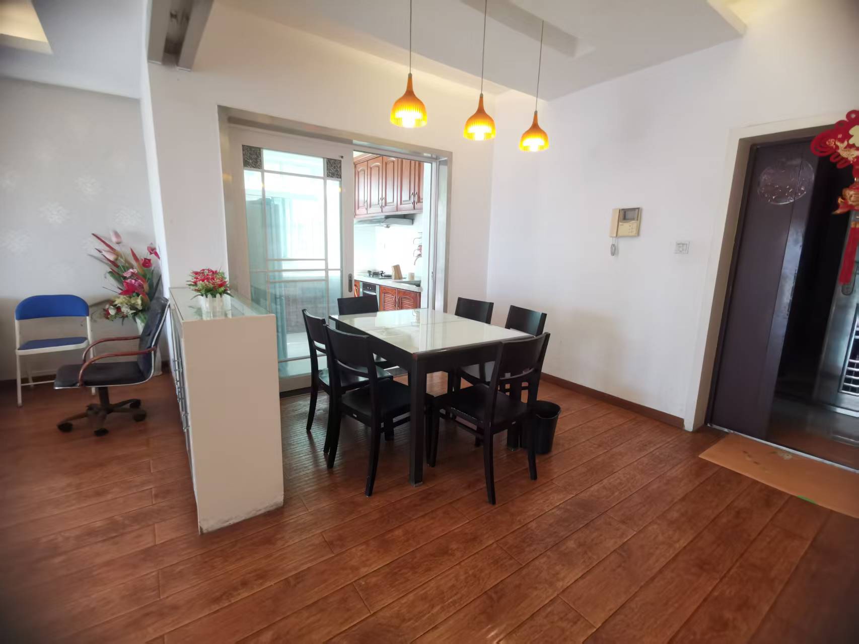 憬华花园  1室0厅0卫    2300.0元/月室内图