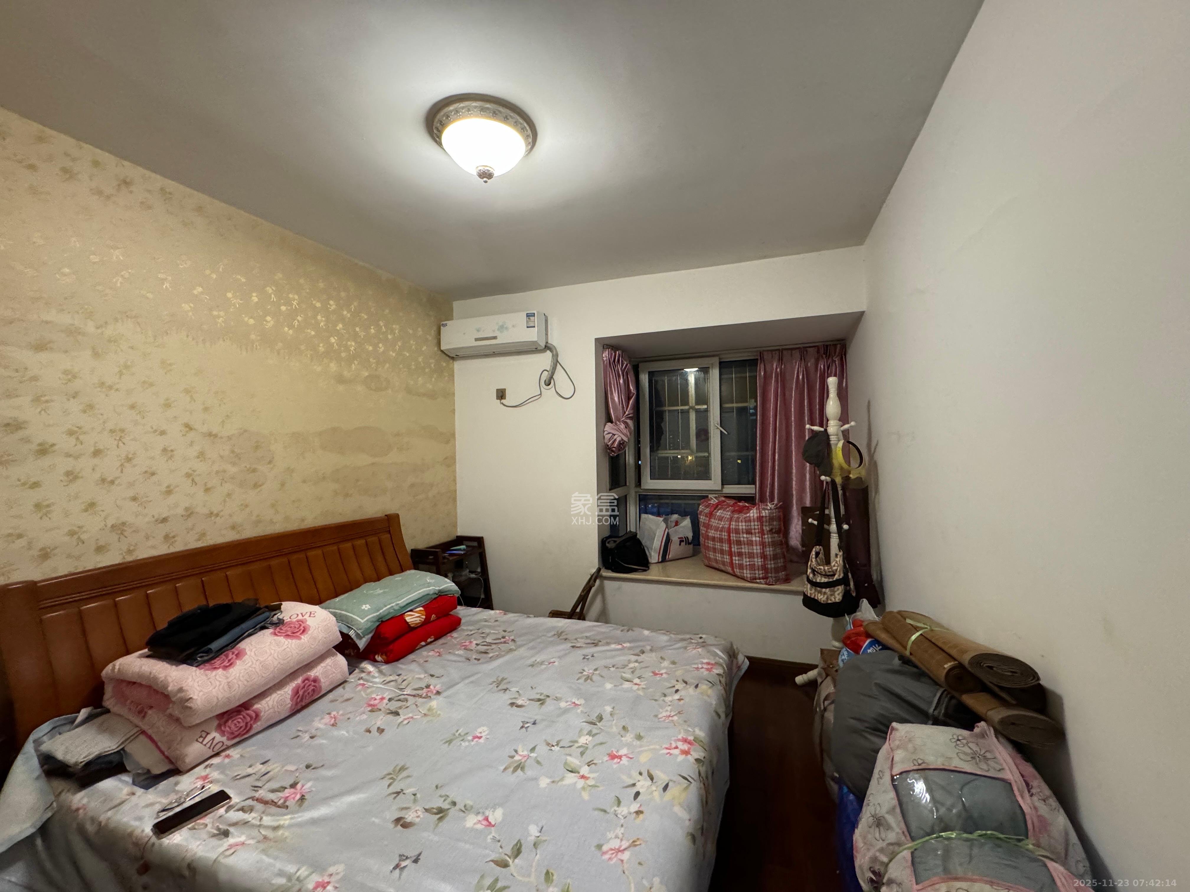 庄园心伽泊 3室2厅1卫 2200.0元/月 庄园心伽泊 3室2厅1卫 2200.0元/月室内图