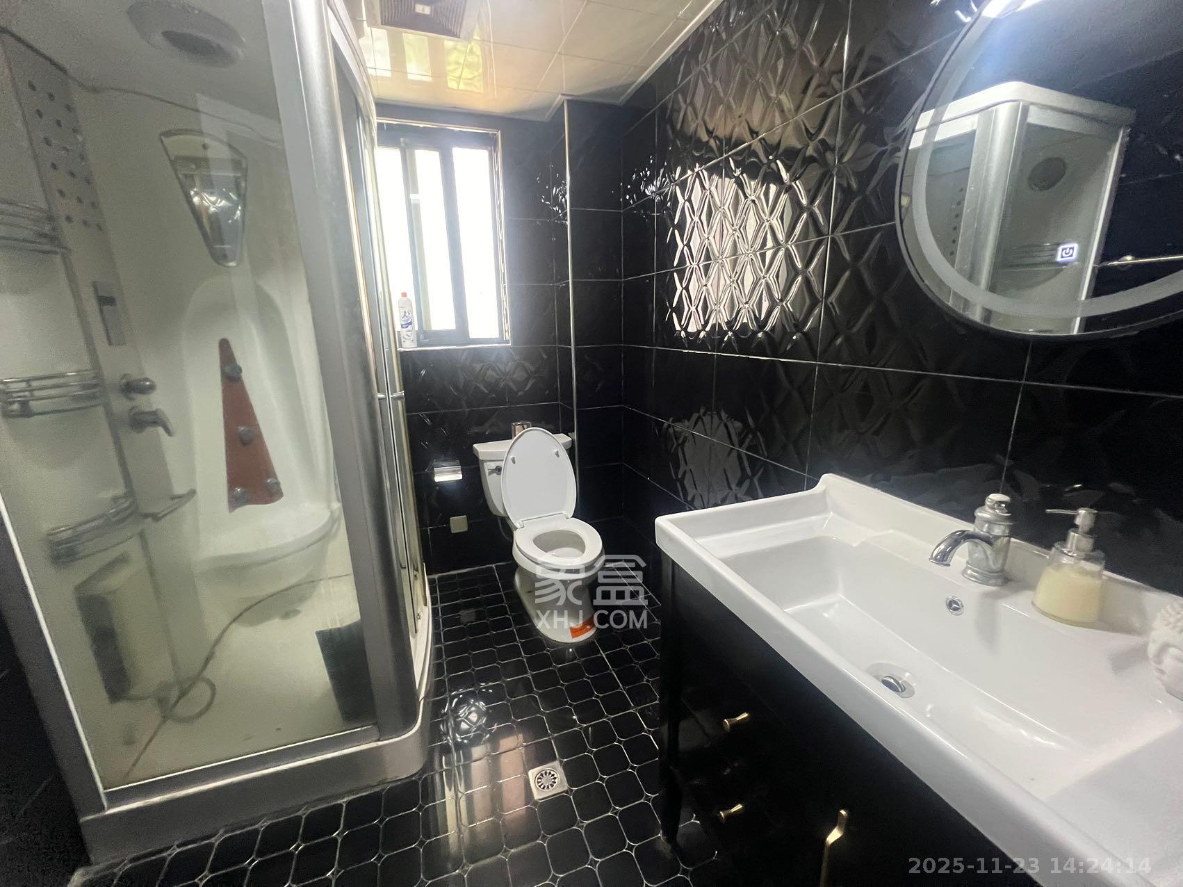 湘江北尚  3室2厅2卫    3500.0元/月室内图