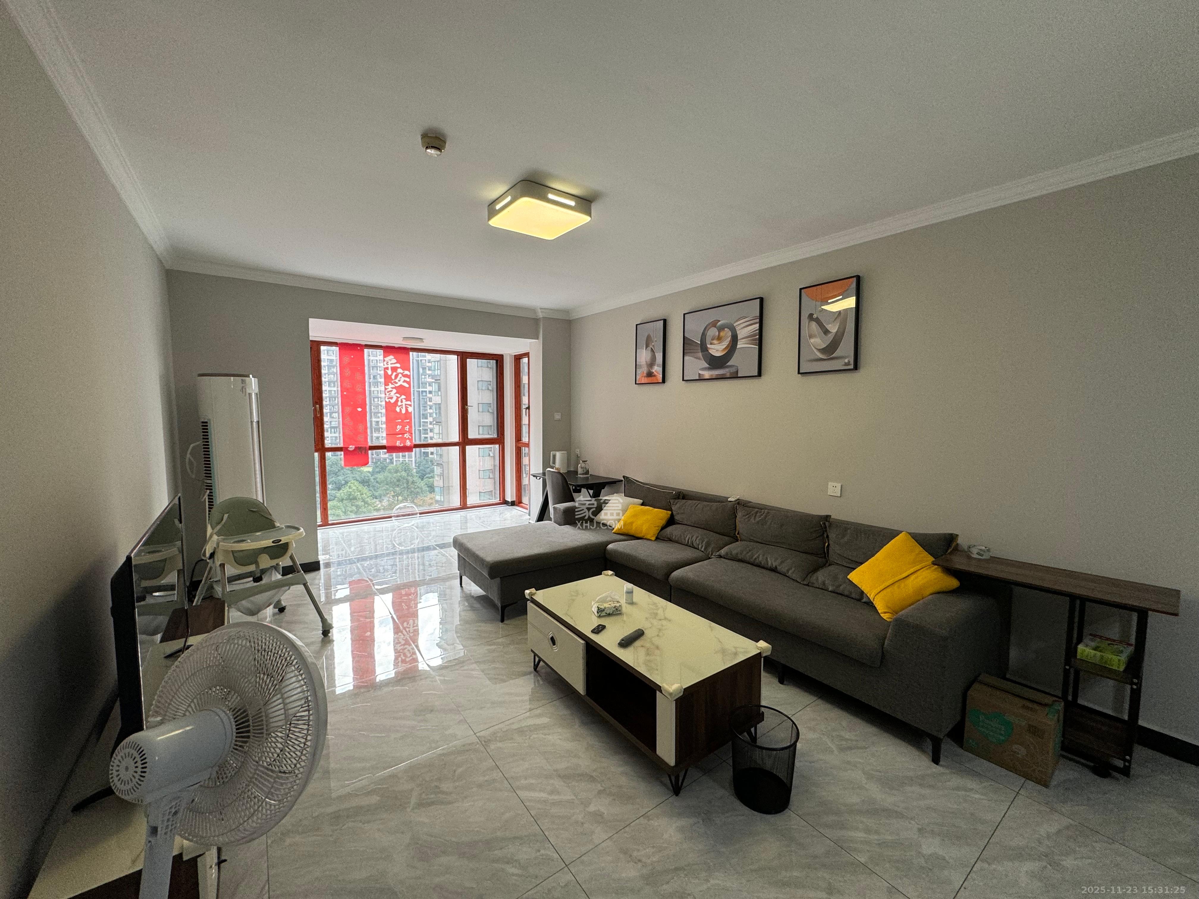 北辰三角洲E5区 1室2厅1卫 3300.0元/月 北辰三角洲E5区 1室2厅1卫 3300.0元/月室内图