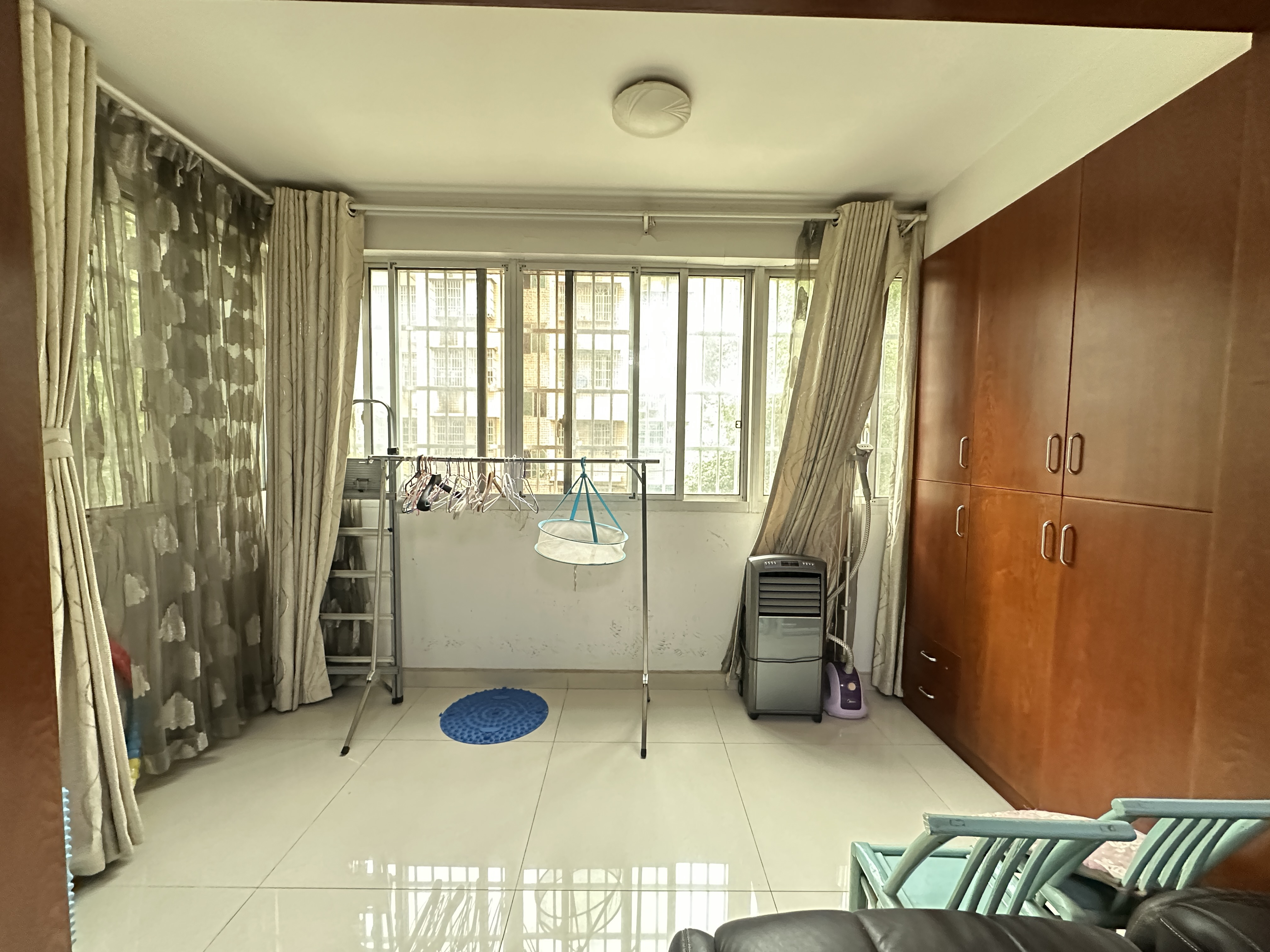 桔香鑫城  3室2厅2卫    2600.0元/月户型图