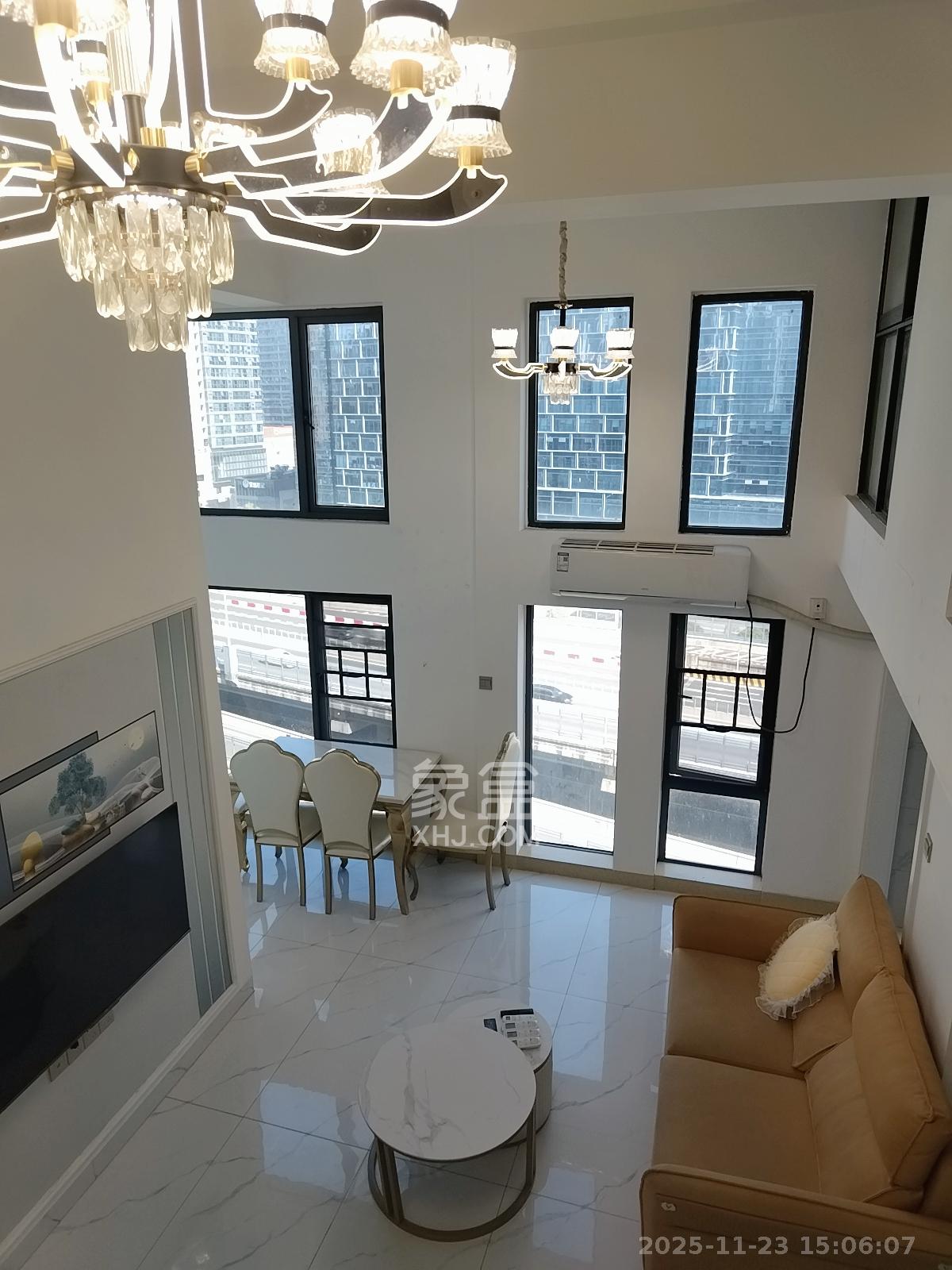 欣隆居 3室2厅1卫 2700.0元/月 欣隆居 3室2厅1卫 2700.0元/月室内图