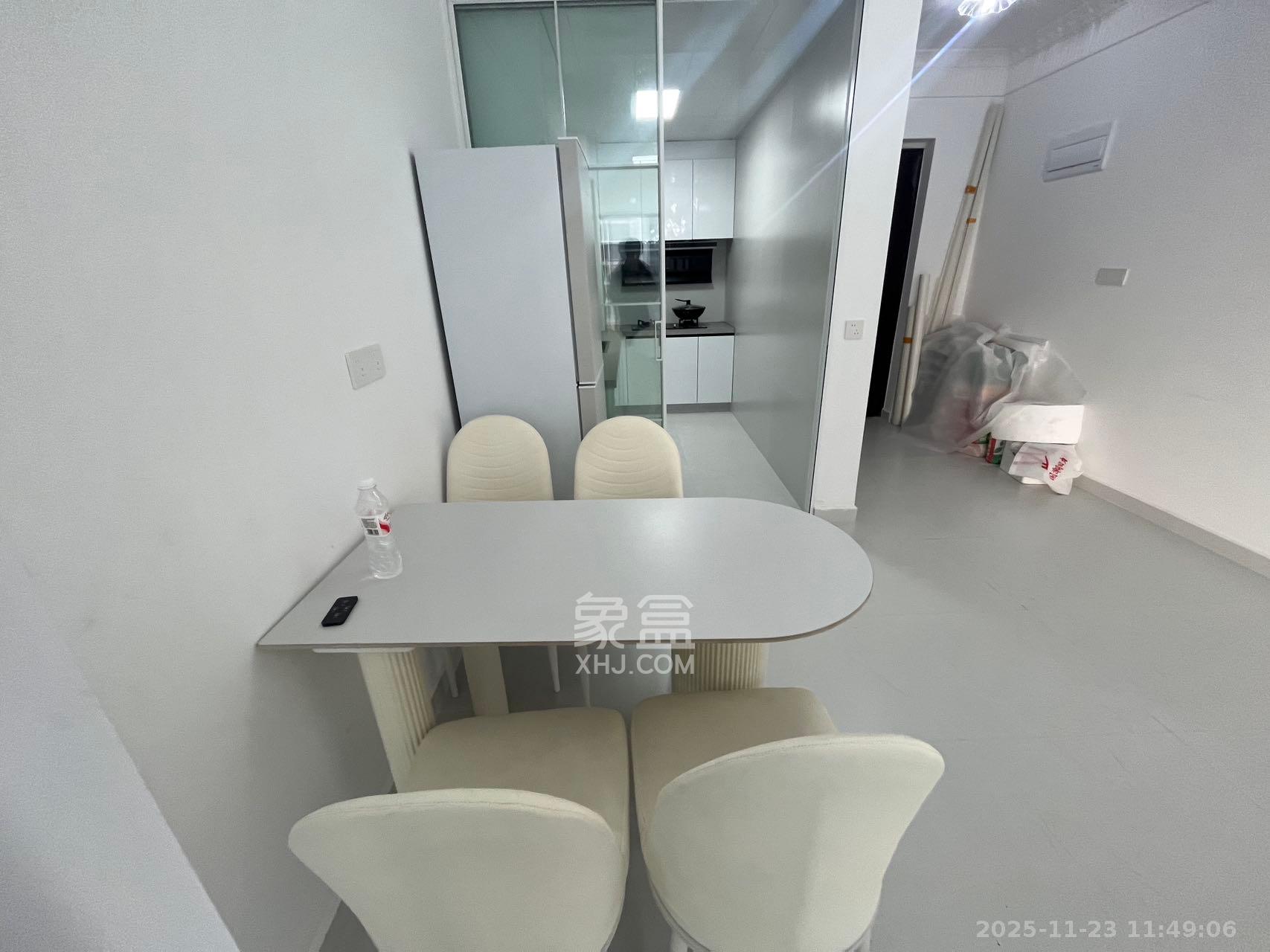 融创会展上东区 3室2厅2卫 2600.0元/月 融创会展上东区 3室2厅2卫 2600.0元/月室内图