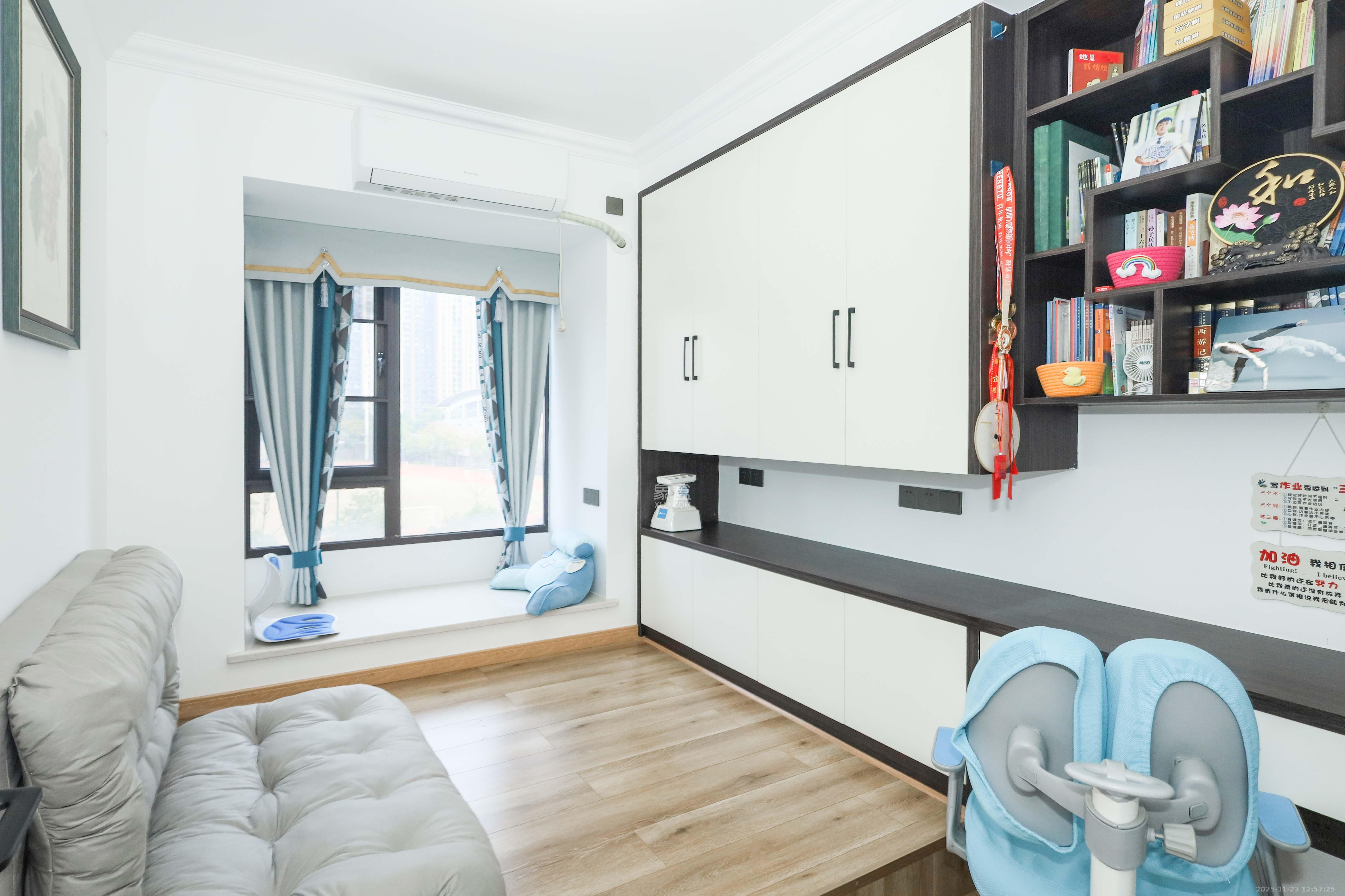 中国铁建梅溪青秀三期 4室2厅2卫 198.0万 中国铁建梅溪青秀三期 4室2厅2卫 198.0万卧室