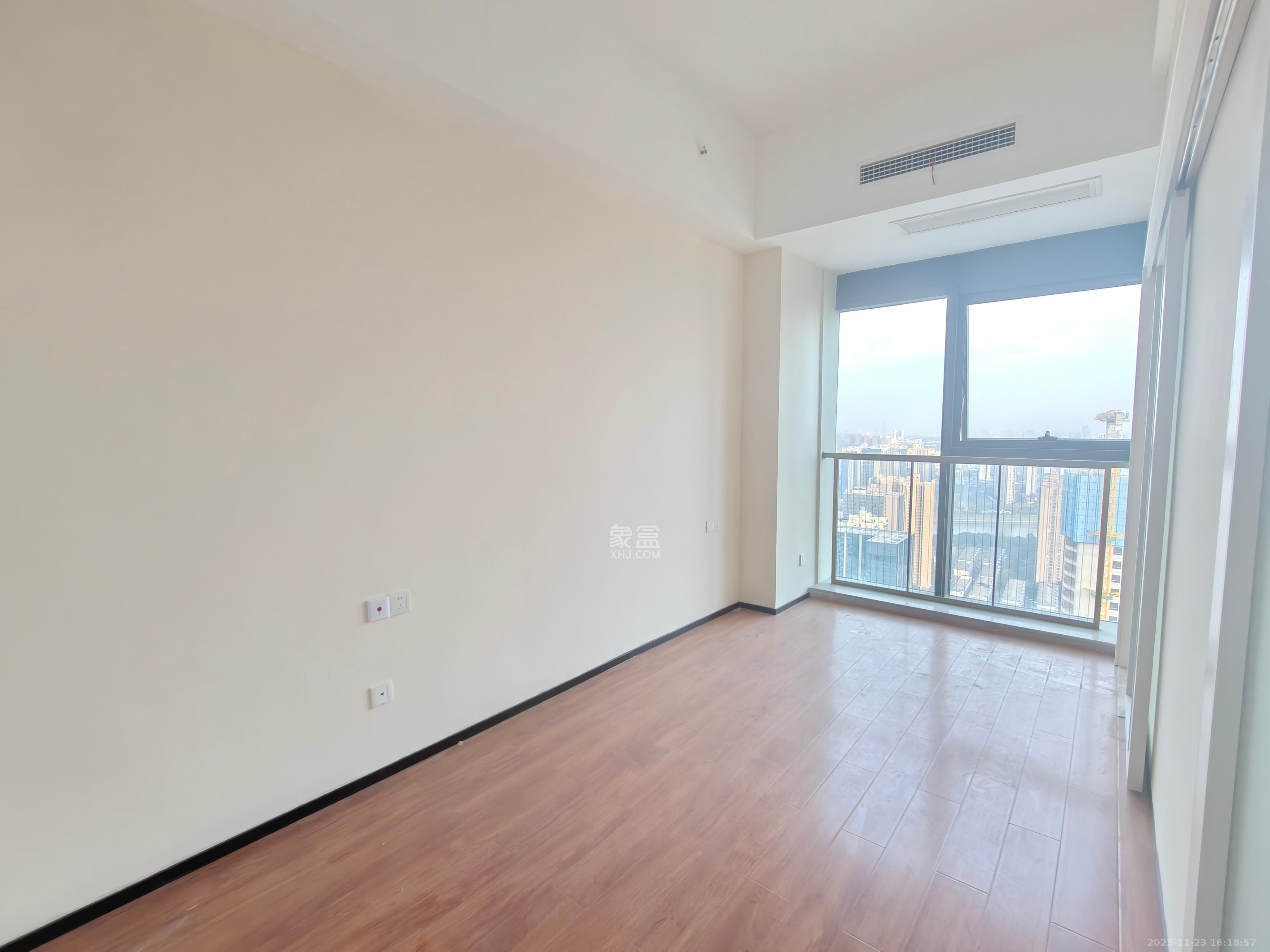 恒大珺悦府  2室1厅1卫    2600.0元/月室内图