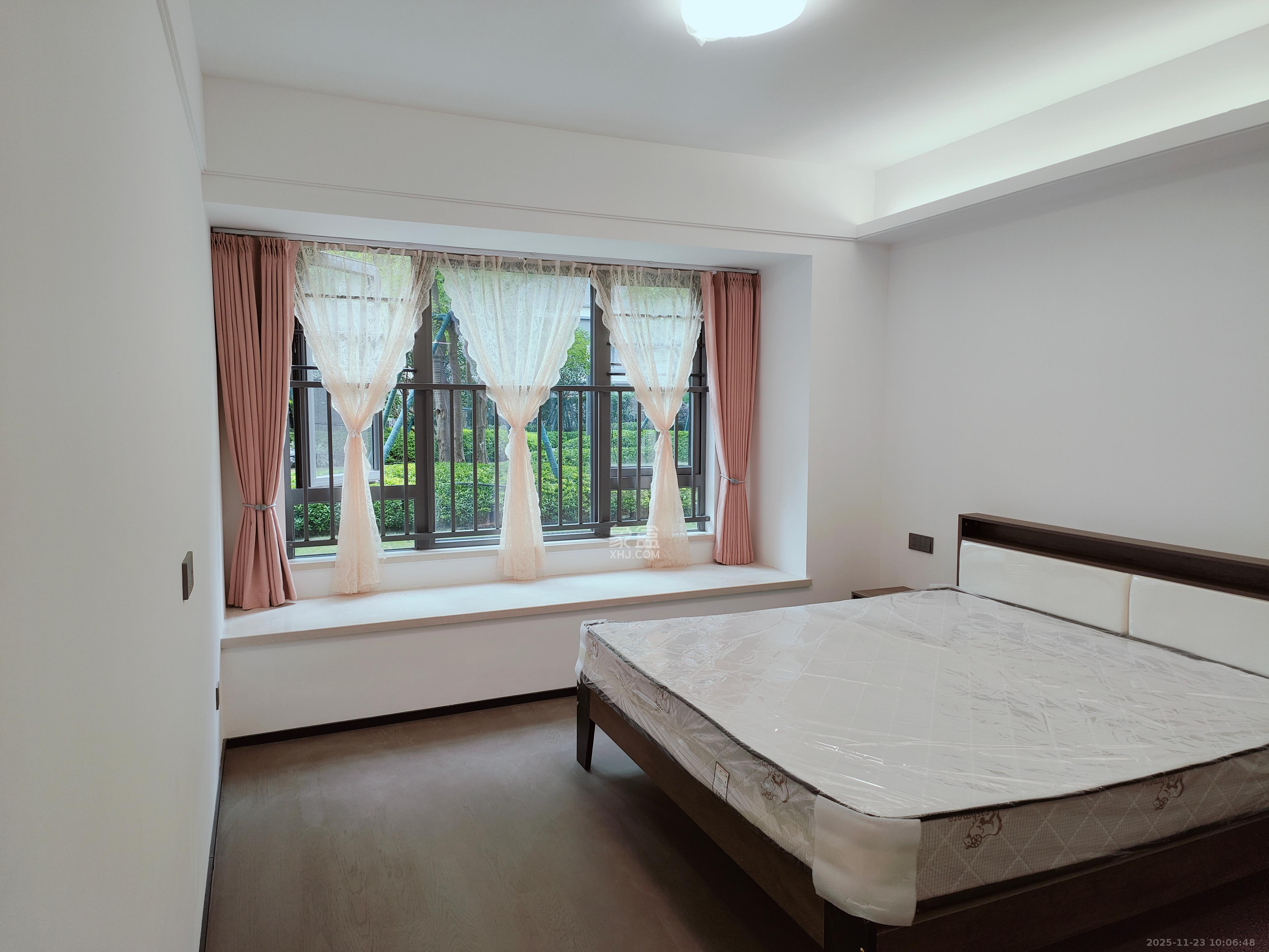 中海寰宇天下 4室2厅2卫 3800.0元/月 中海寰宇天下 4室2厅2卫 3800.0元/月室内图