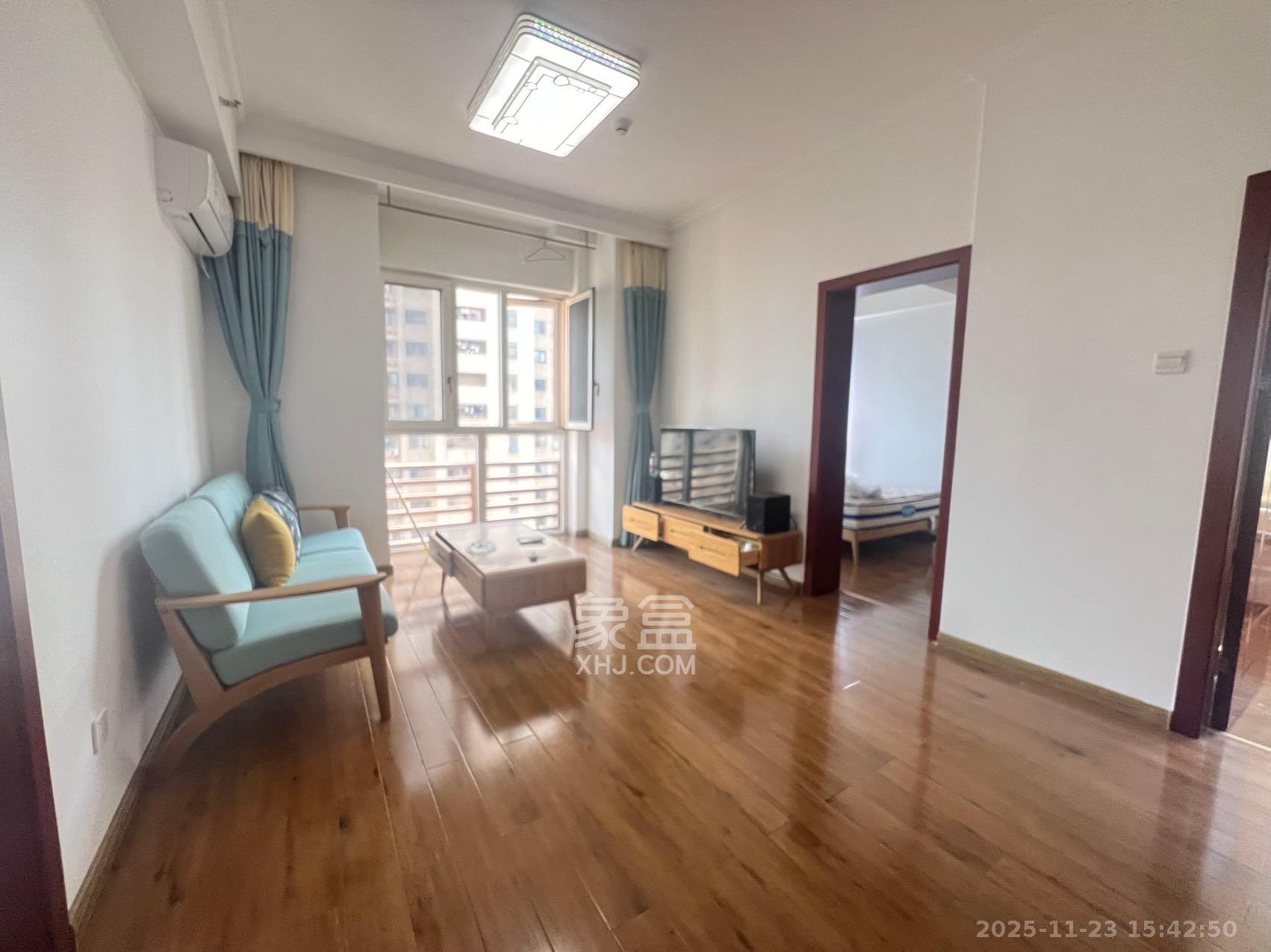 北辰三角洲E4区 3室2厅1卫 2900.0元/月 北辰三角洲E4区 3室2厅1卫 2900.0元/月室内图