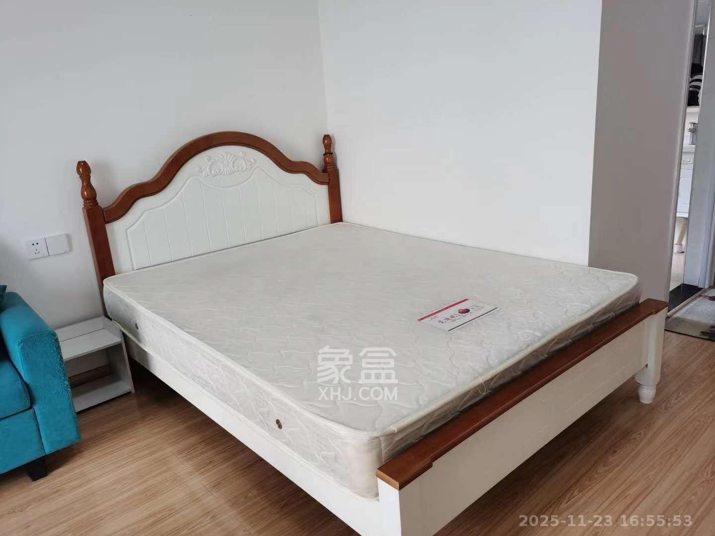 明大佳园  1室1厅1卫    1600.0元/月室内图