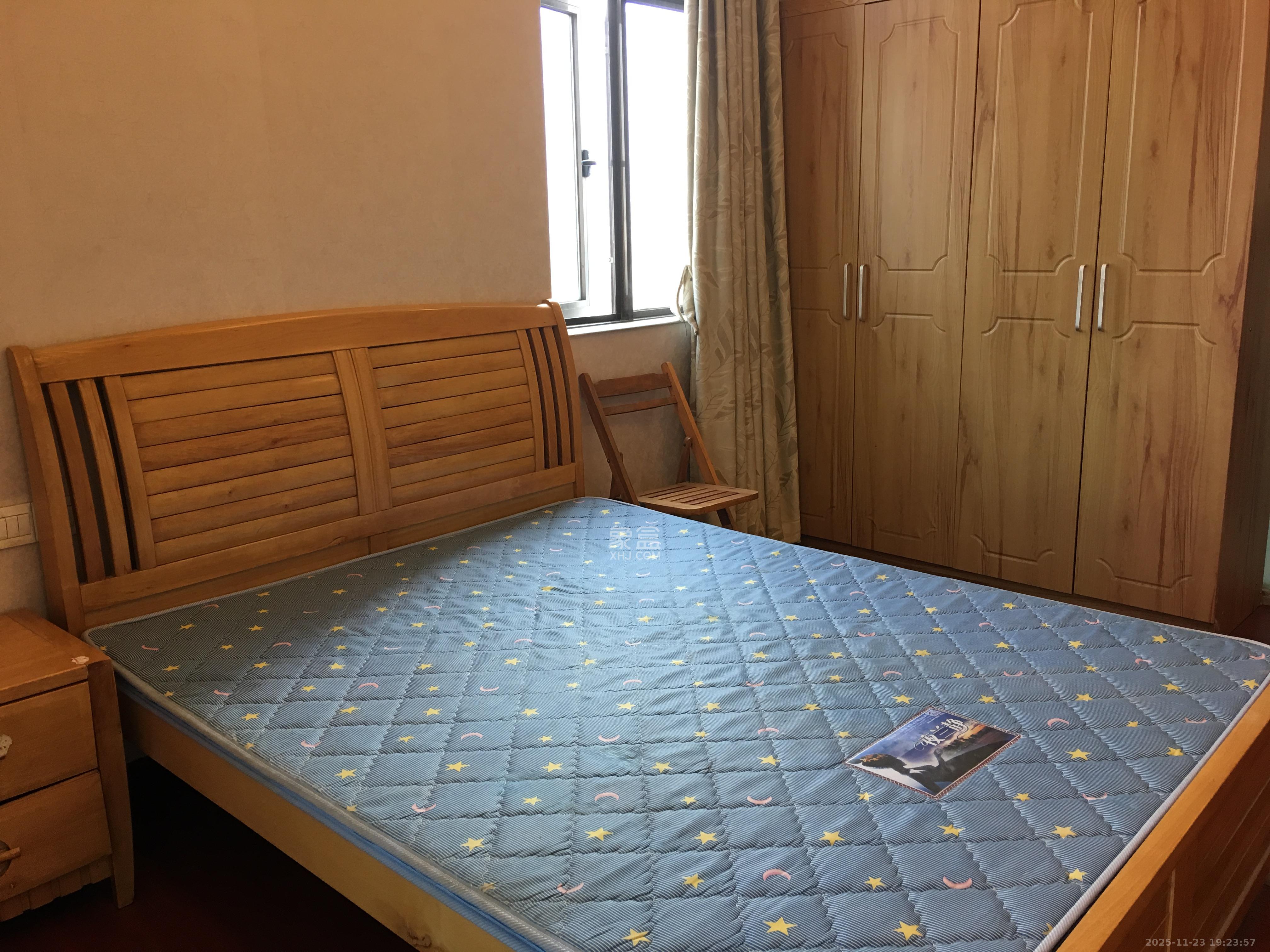 铂宫  1室1厅1卫    1800.0元/月室内图