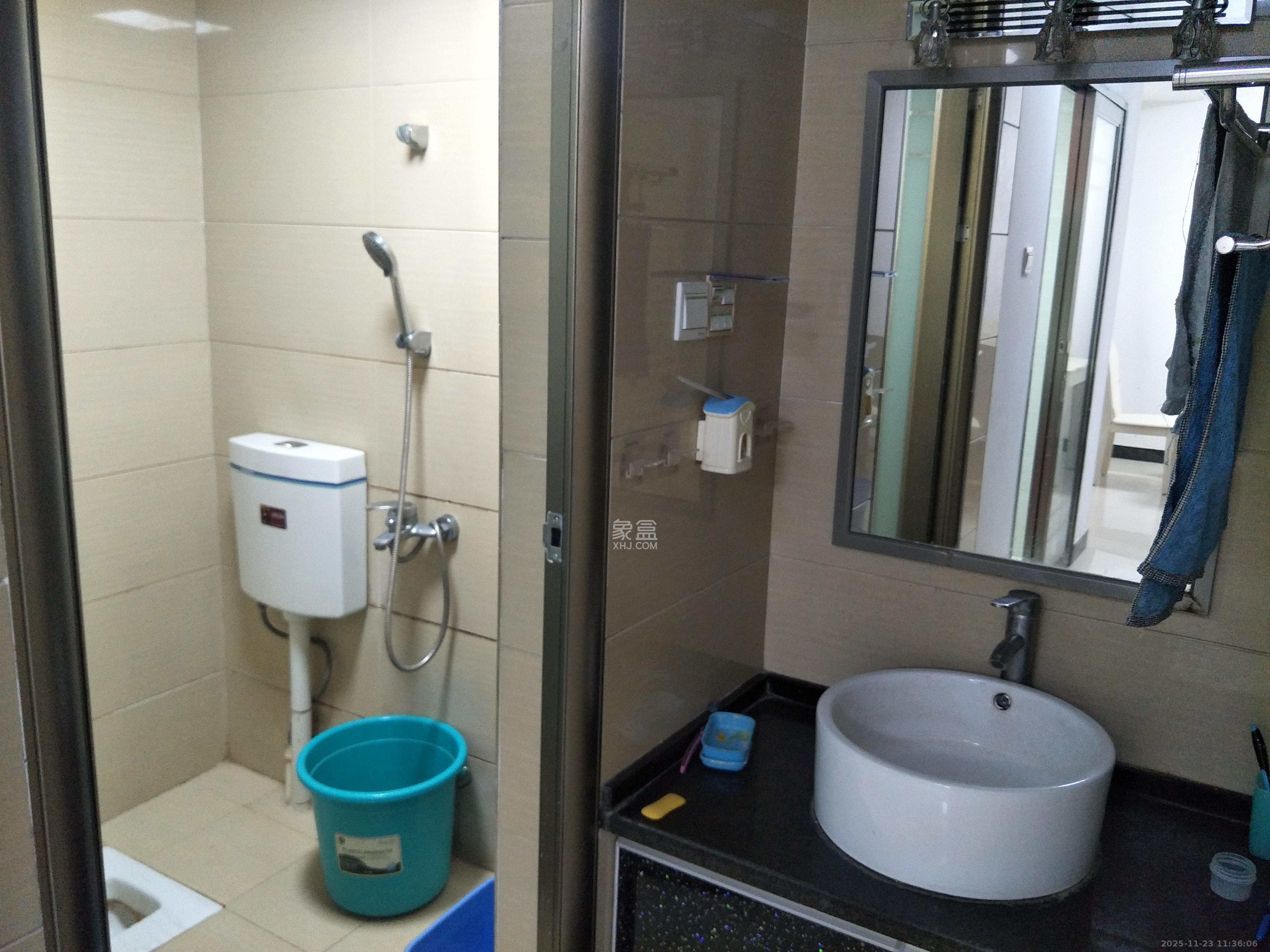 凯通国际城（凯通朝庭）  2室1厅1卫    2700.0元/月室内图