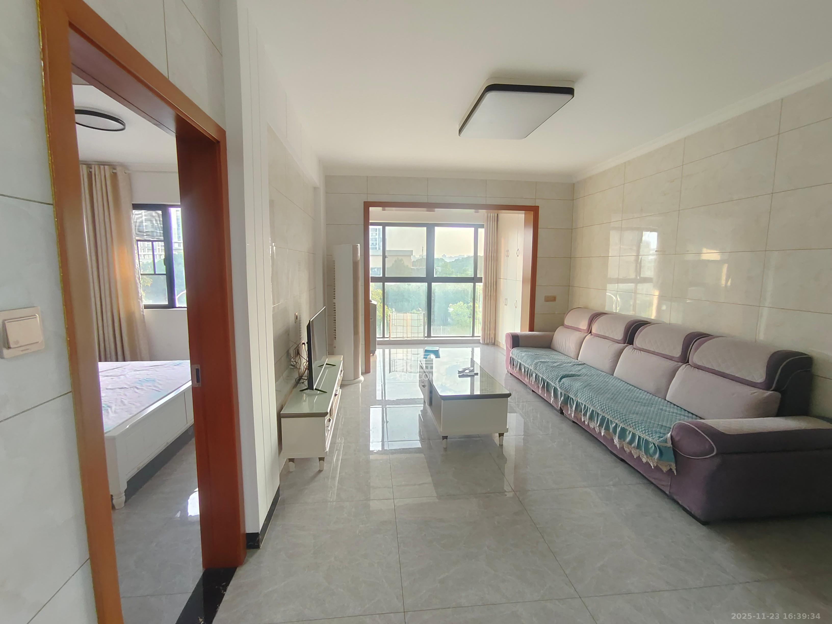 惟盛园  2室2厅1卫    2400.0元/月