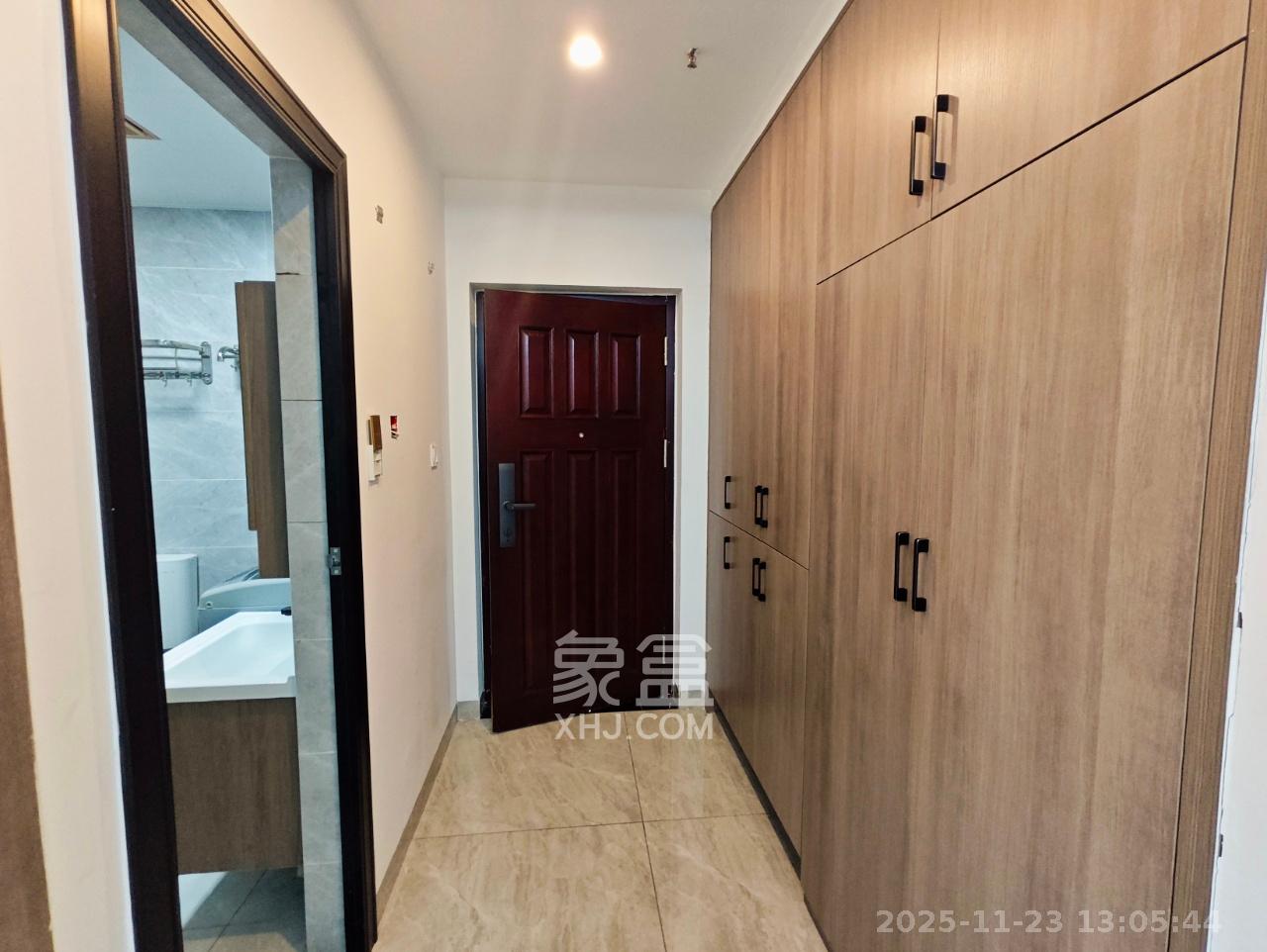 明发国际城  1室1厅1卫    1550.0元/月