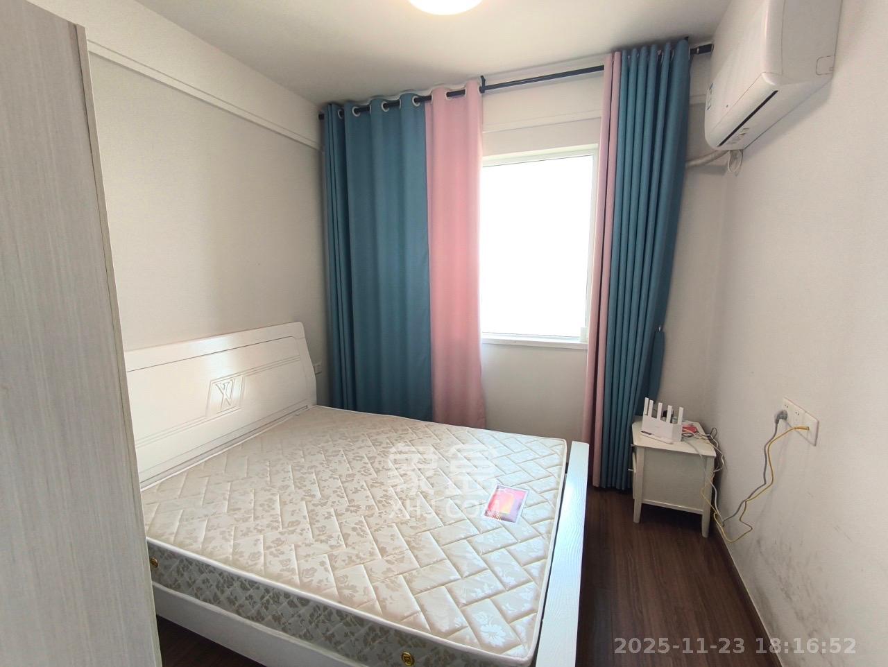 保利香槟国际 4室2厅2卫 2600.0元/月 保利香槟国际 4室2厅2卫 2600.0元/月室内图