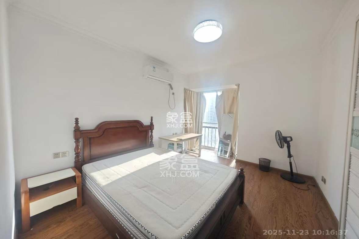 兴威帕克水岸 2室2厅1卫 2100.0元/月 兴威帕克水岸 2室2厅1卫 2100.0元/月室内图