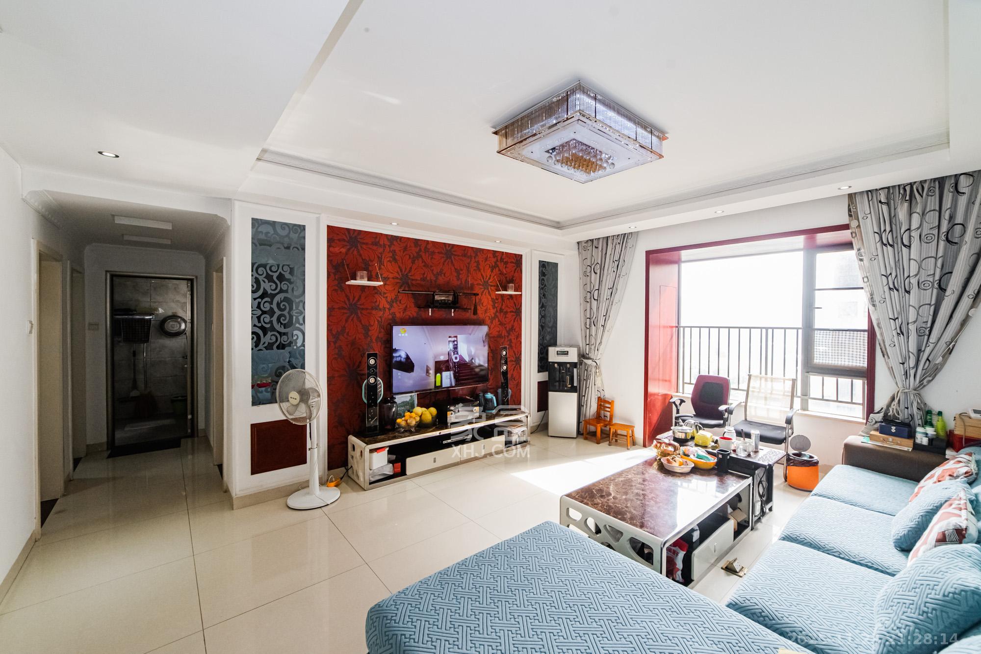 英祥春天  1室2厅2卫    95.0万客厅