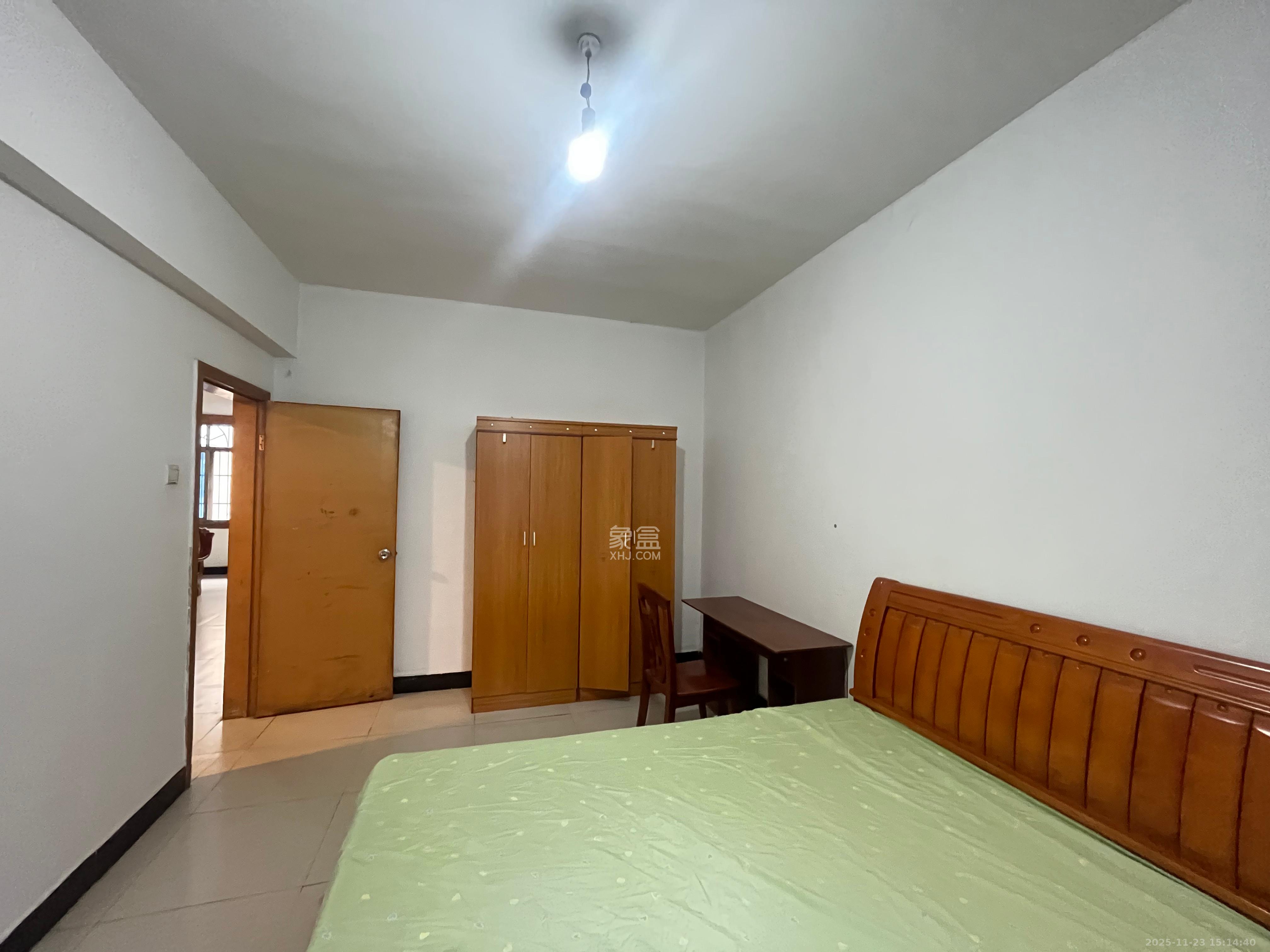 马王堆陶瓷城新合区  2室2厅1卫    1400.0元/月室内图