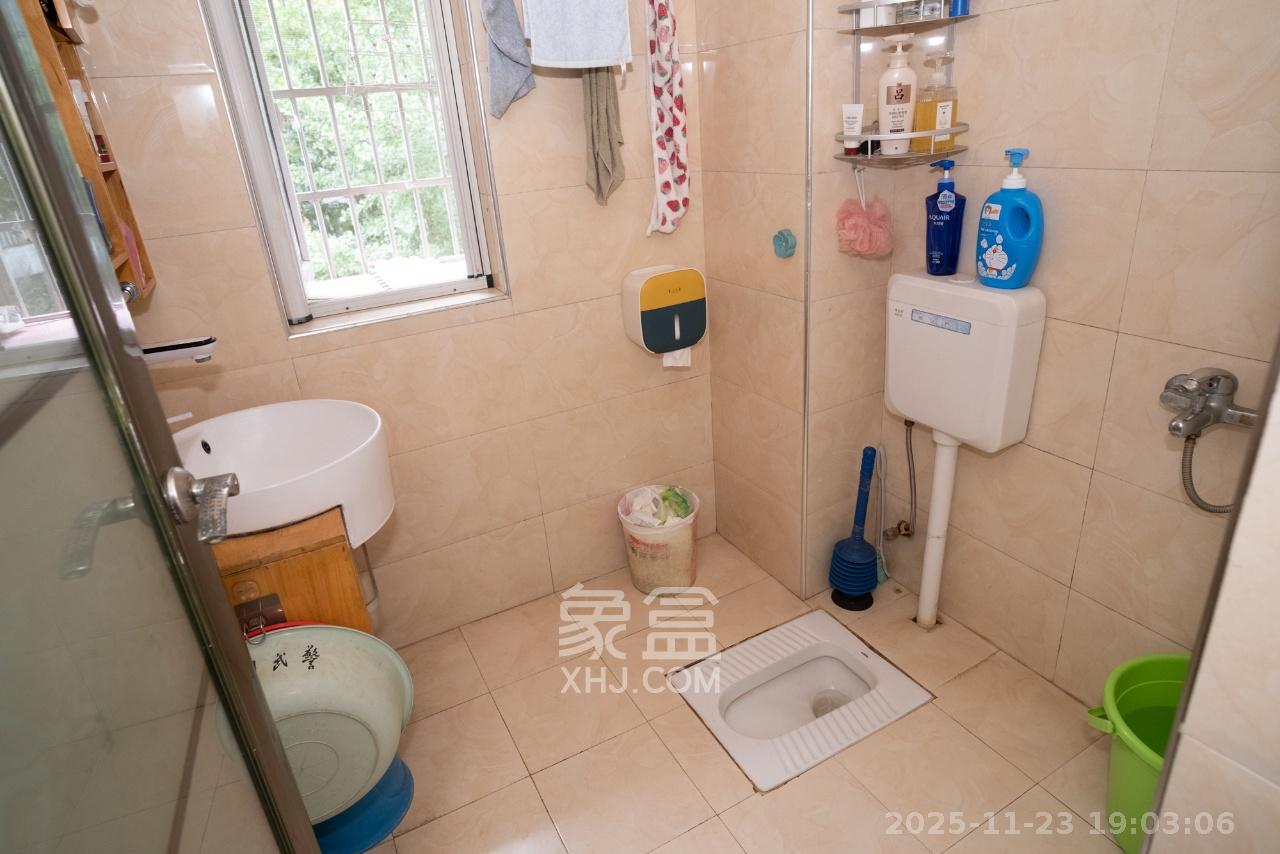 山水湾  2室2厅1卫    1780.0元/月室内图