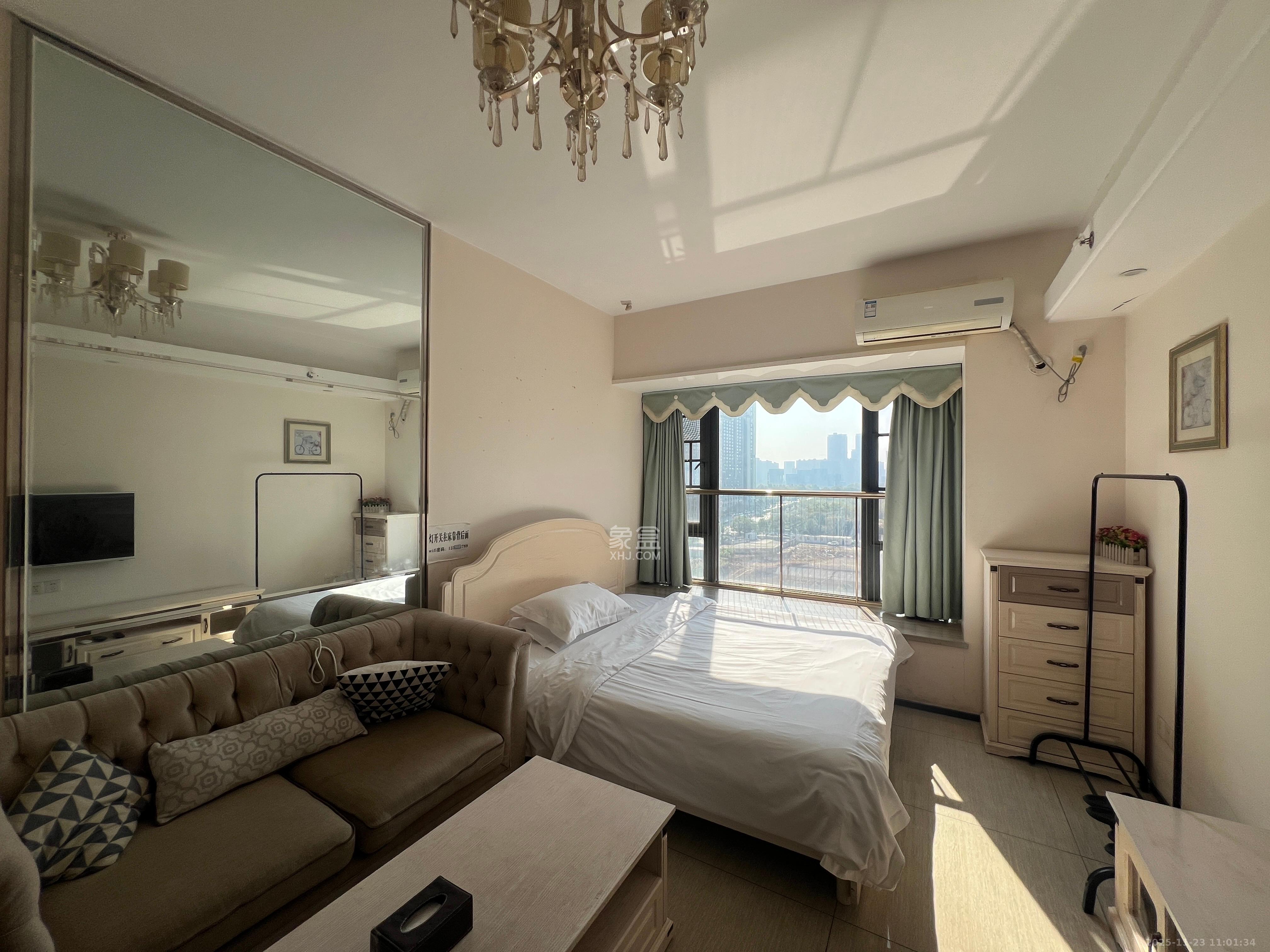 恒大国际广场 1室0厅0卫 1300.0元/月 恒大国际广场 1室0厅0卫 1300.0元/月室内图