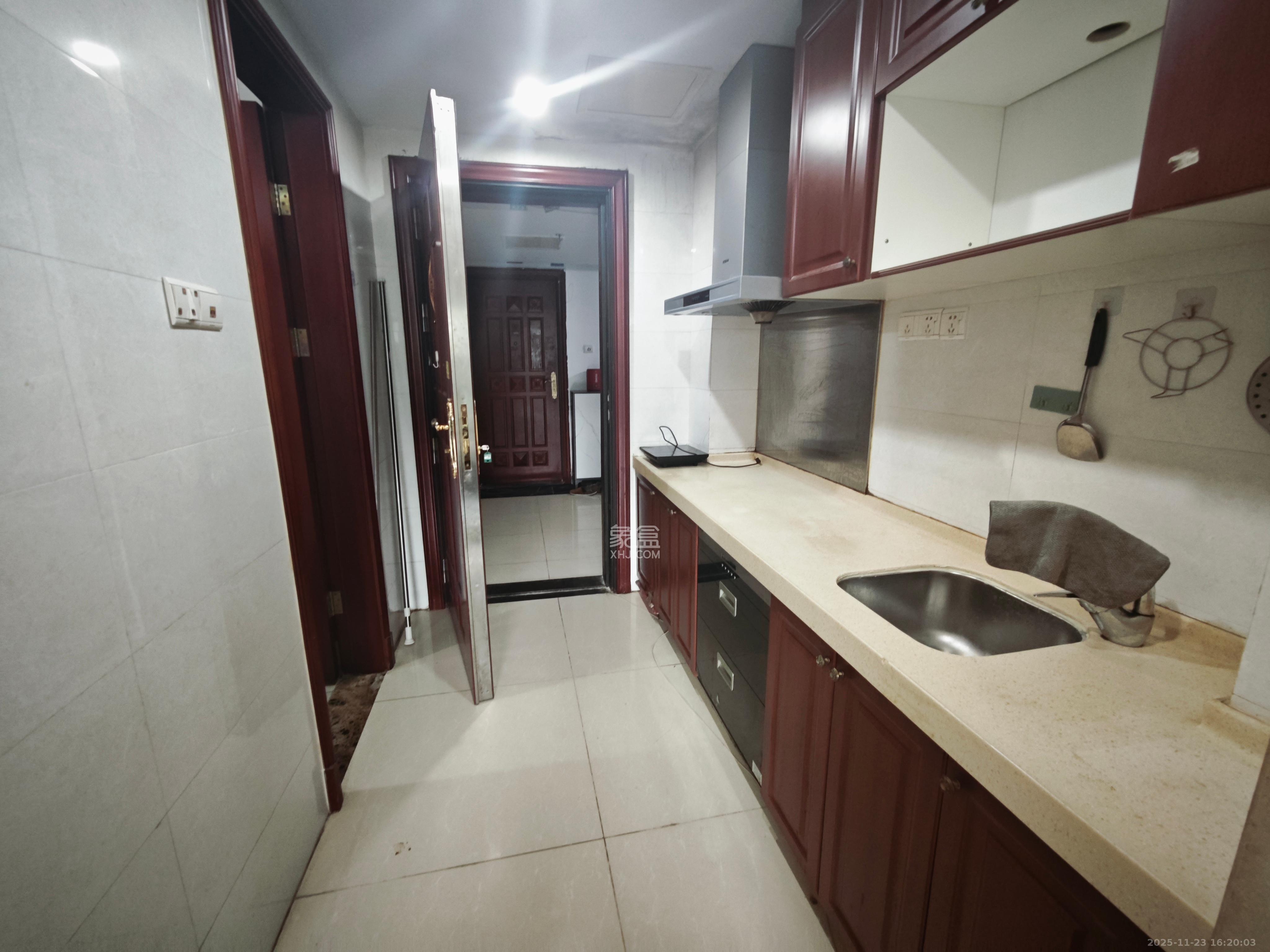 恒大华府  1室1厅1卫    1200.0元/月室内图